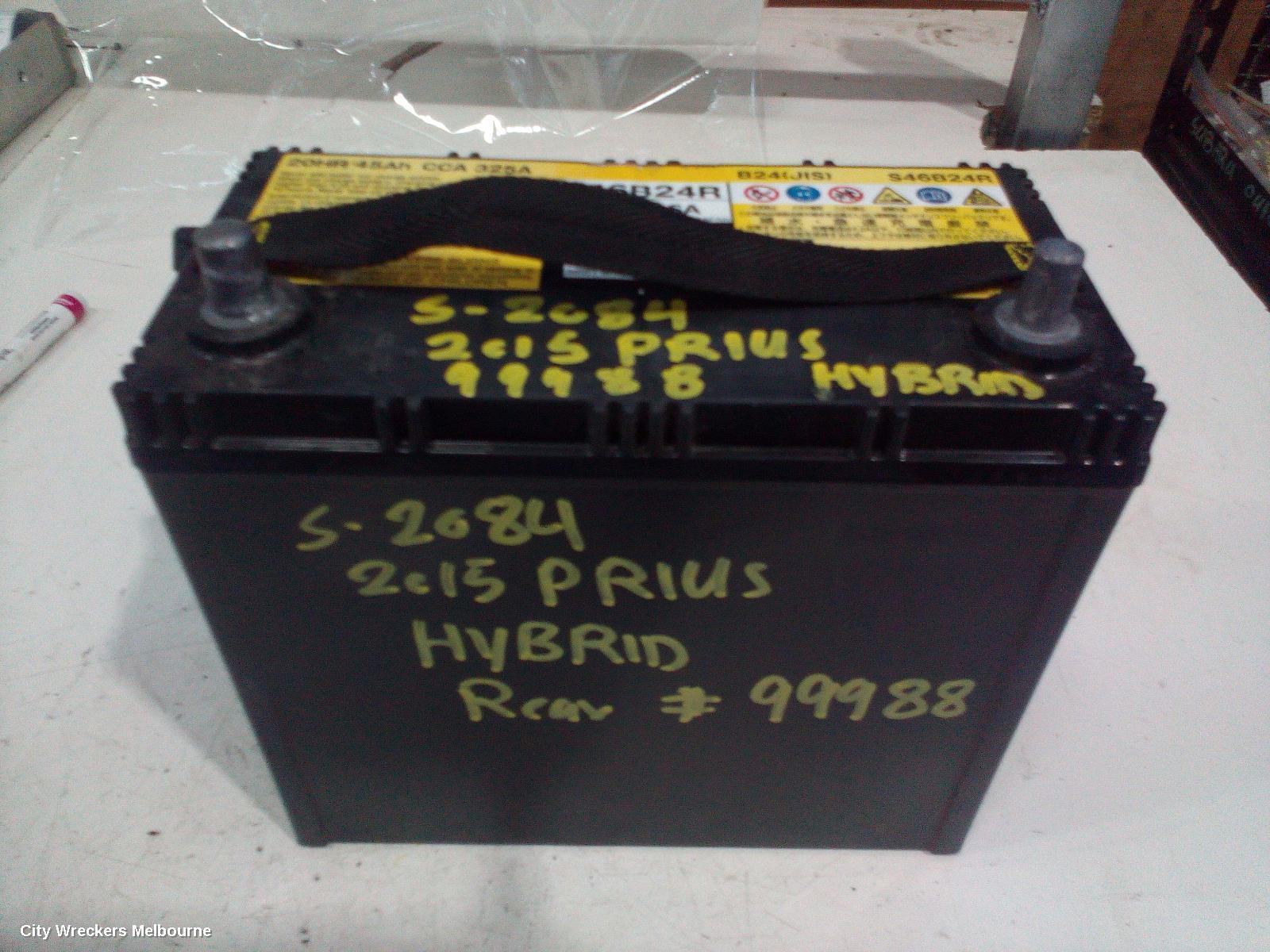 TOYOTA PRIUS 2015 Battery