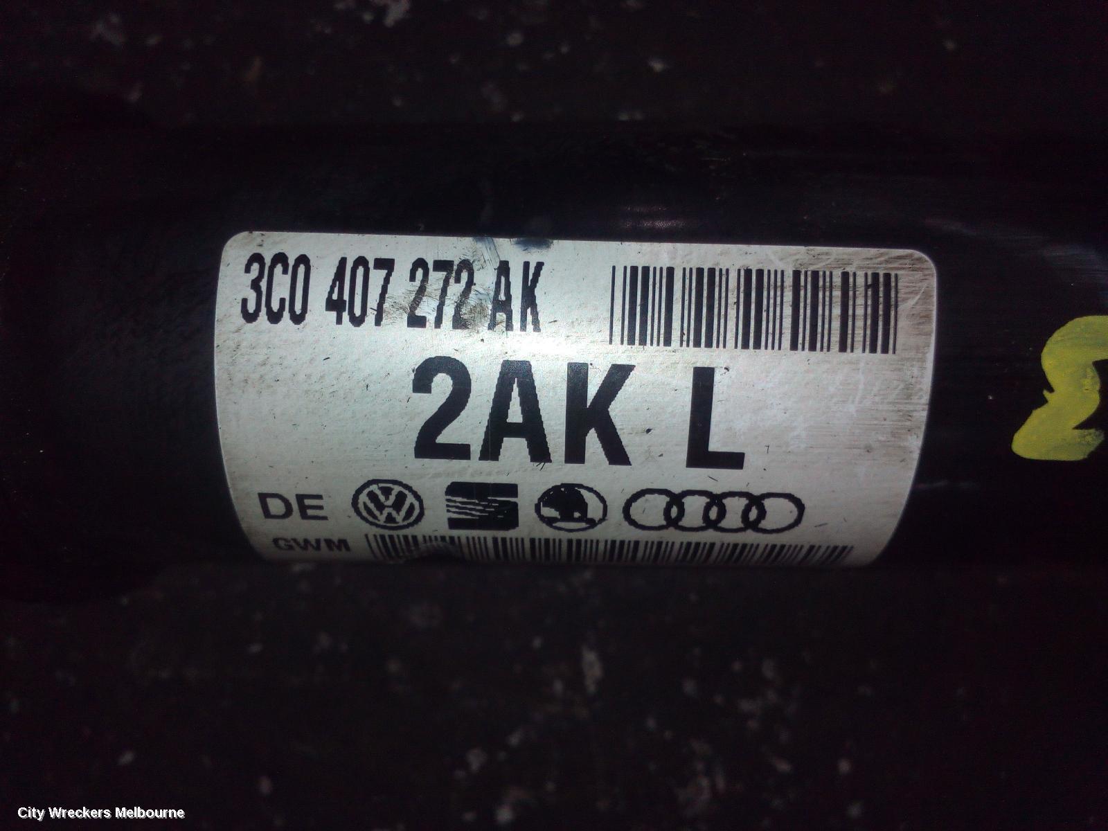 VOLKSWAGEN PASSAT 2011 Right Driveshaft