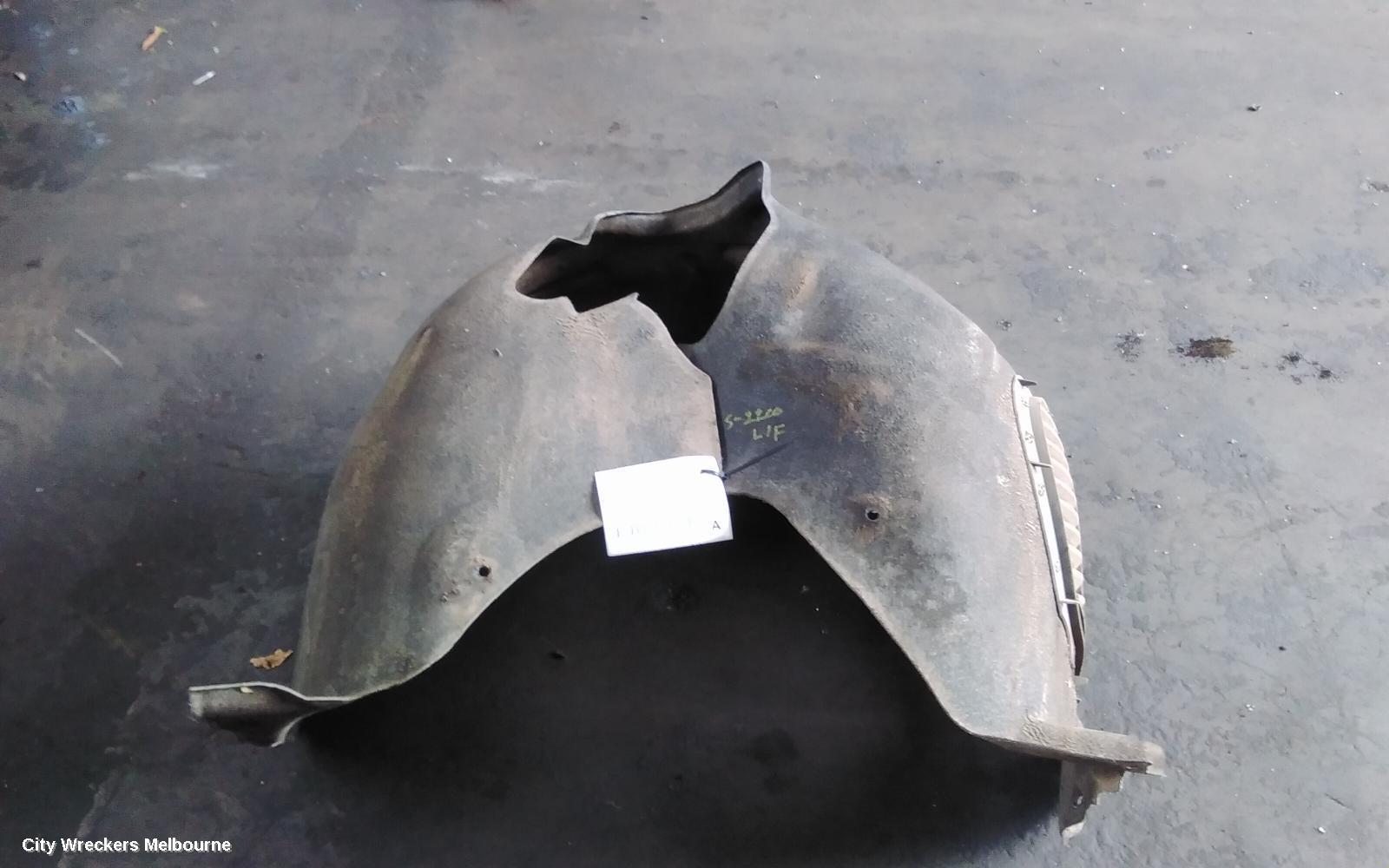 AUDI Q7 2011 Left Guard Liner
