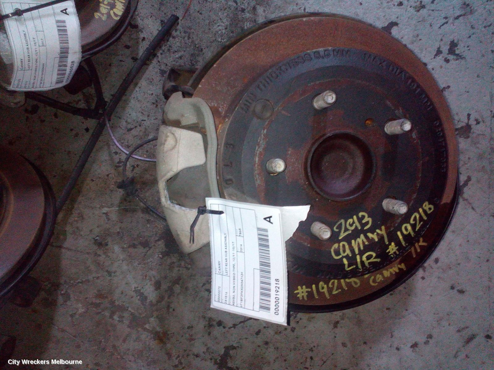 TOYOTA CAMRY 2014 Left Rear Hub Assembly