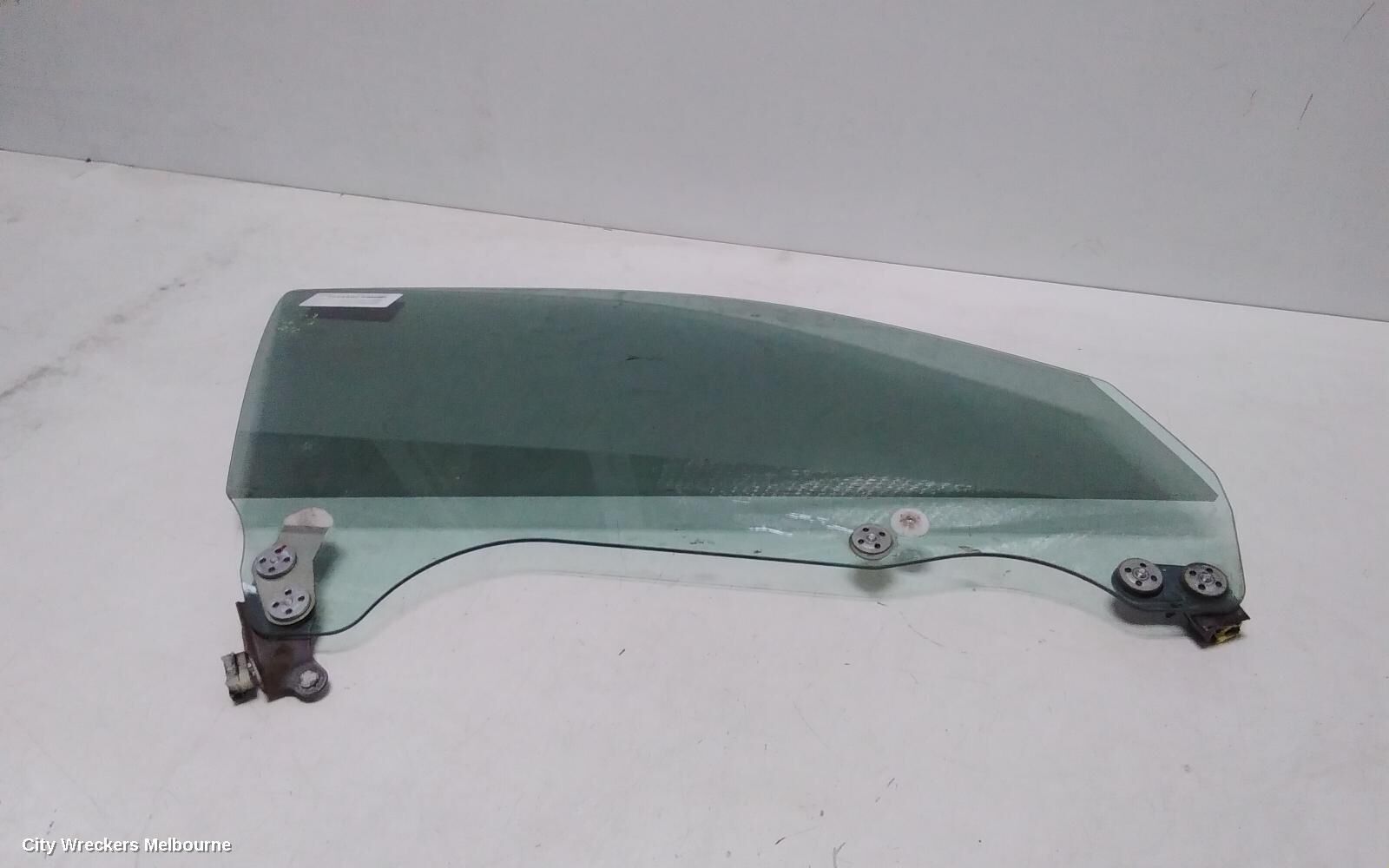 SUBARU LIBERTY 2007 Right Front Door Window