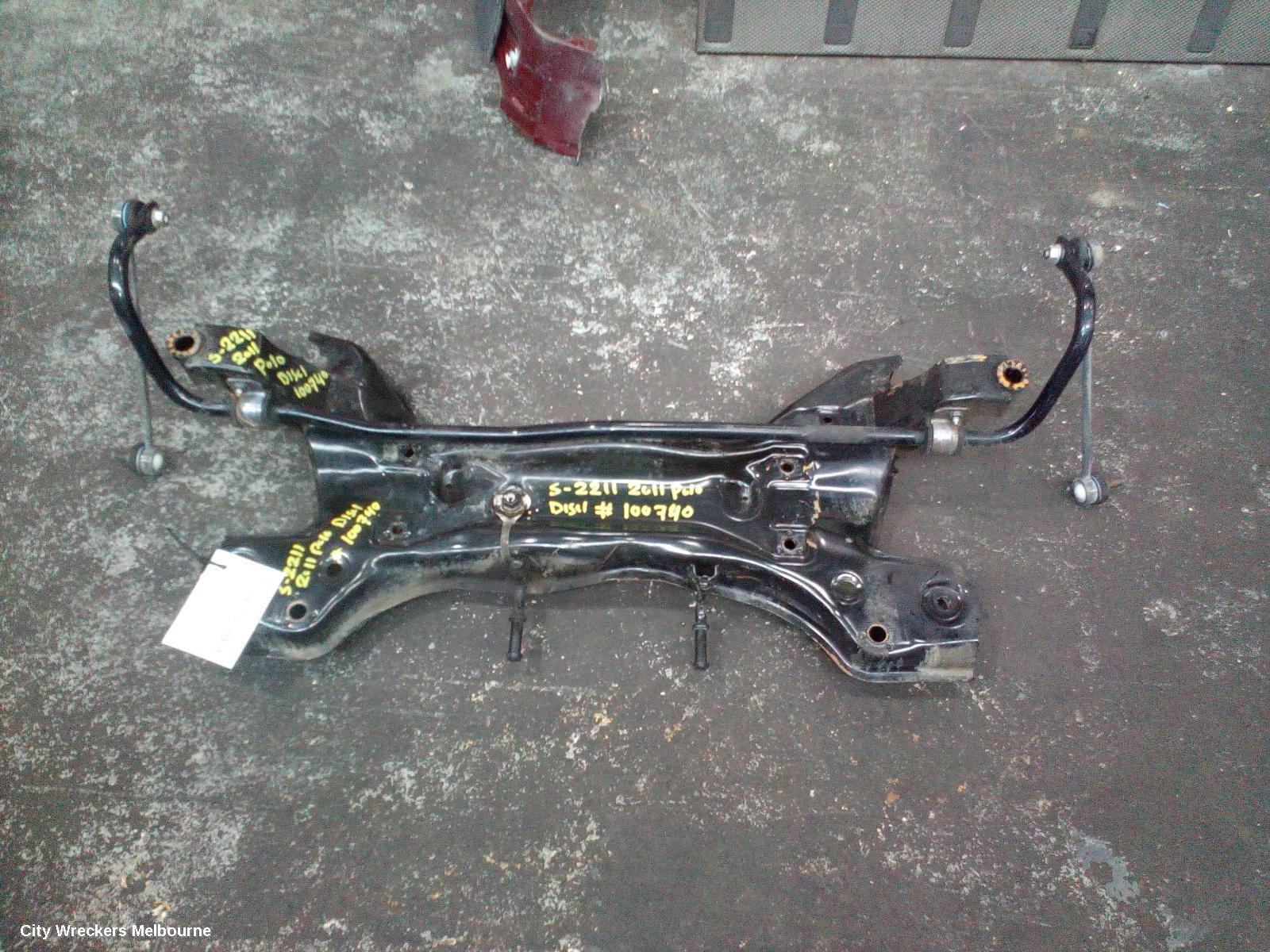 VOLKSWAGEN POLO 2011 Frt Xmember/Cradle