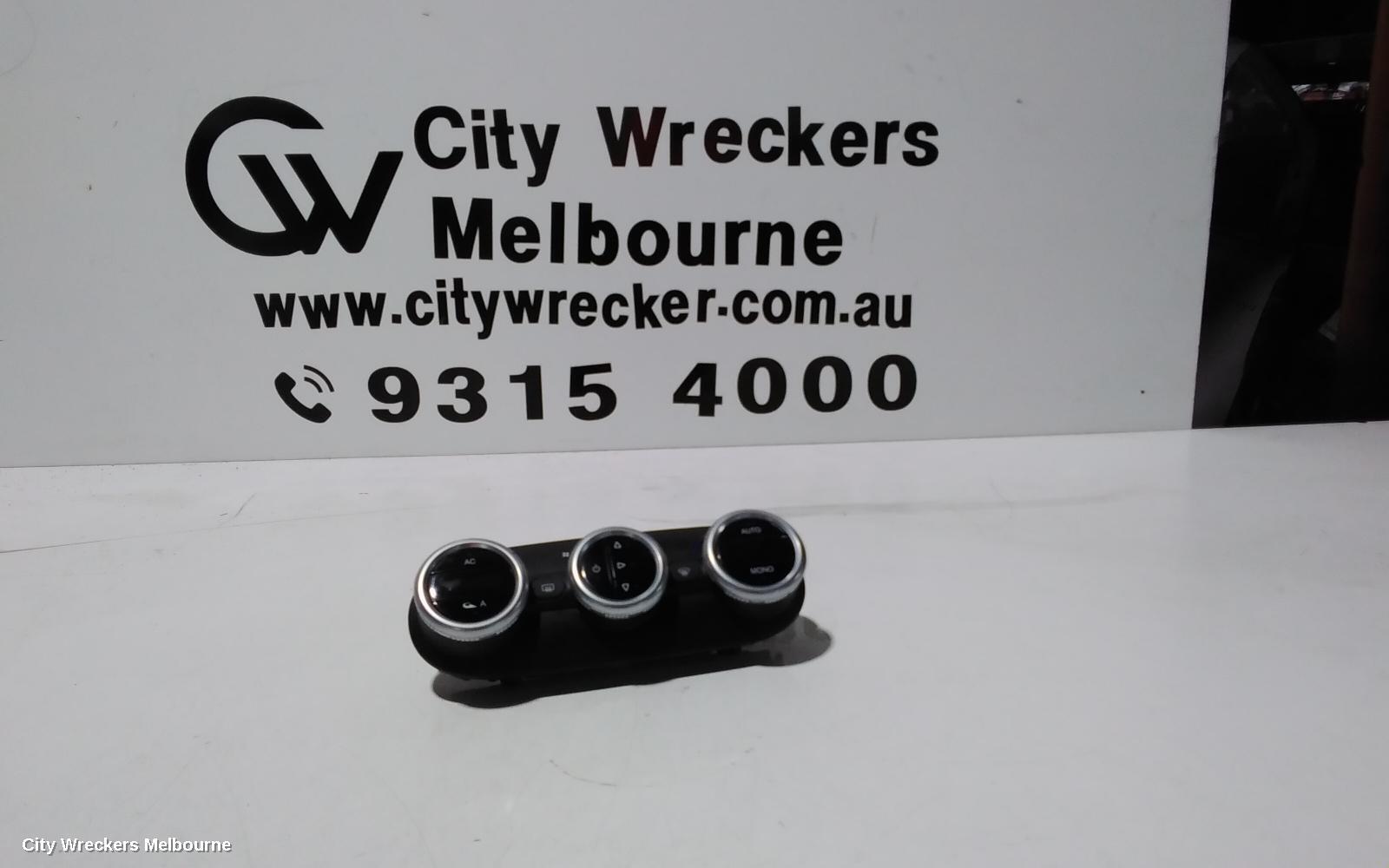 ALFA ROMEO GIULIETTA 2013 Heater/Ac Controls