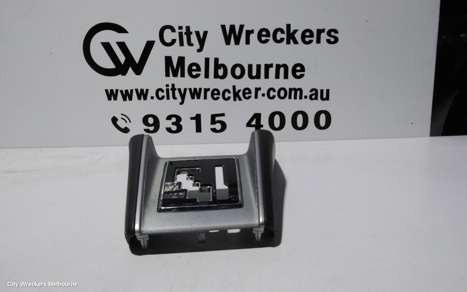 MITSUBISHI TRITON 2021 Gear Stick/Shifter