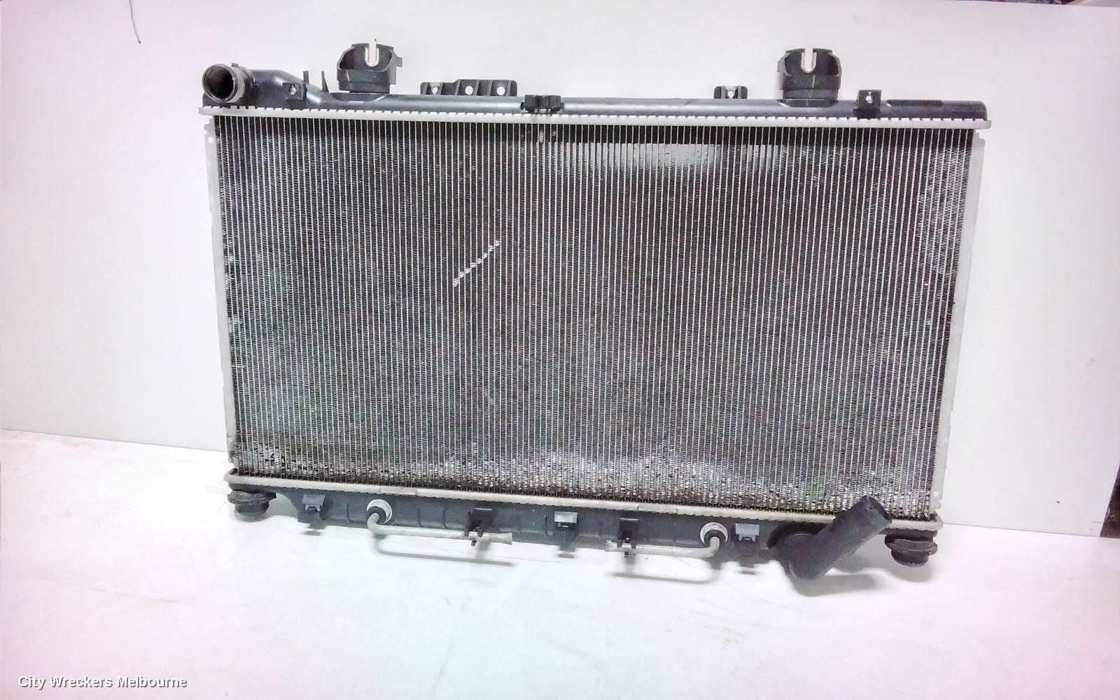 HOLDEN COMMODORE 2012 Radiator