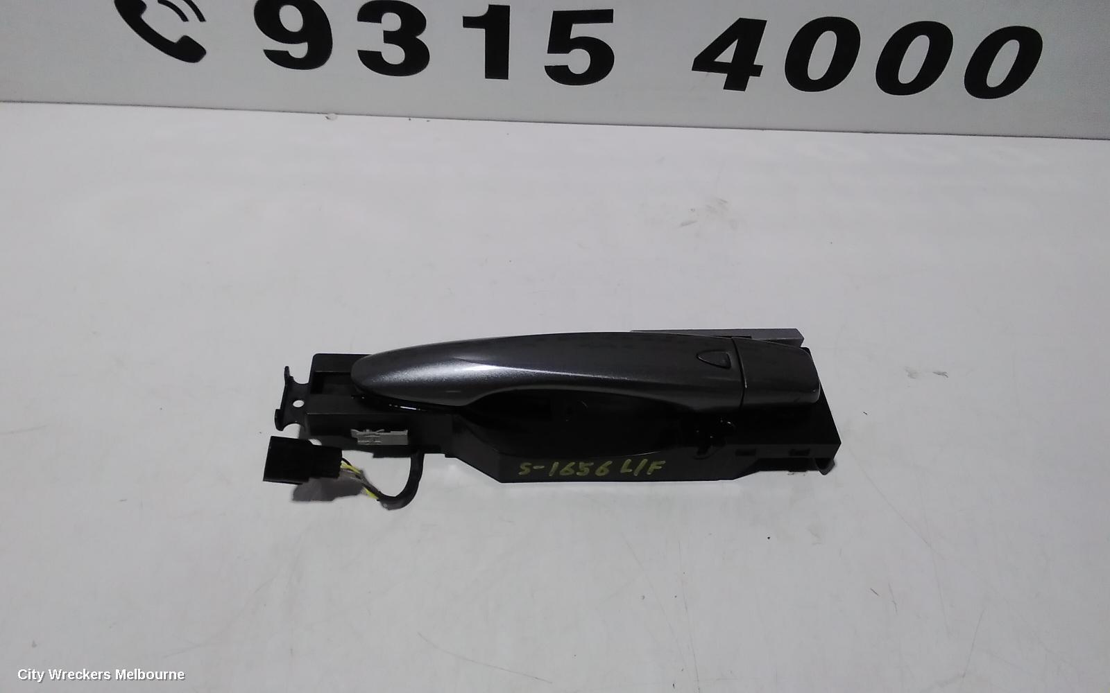 NISSAN QASHQAI 2015 Door Handle