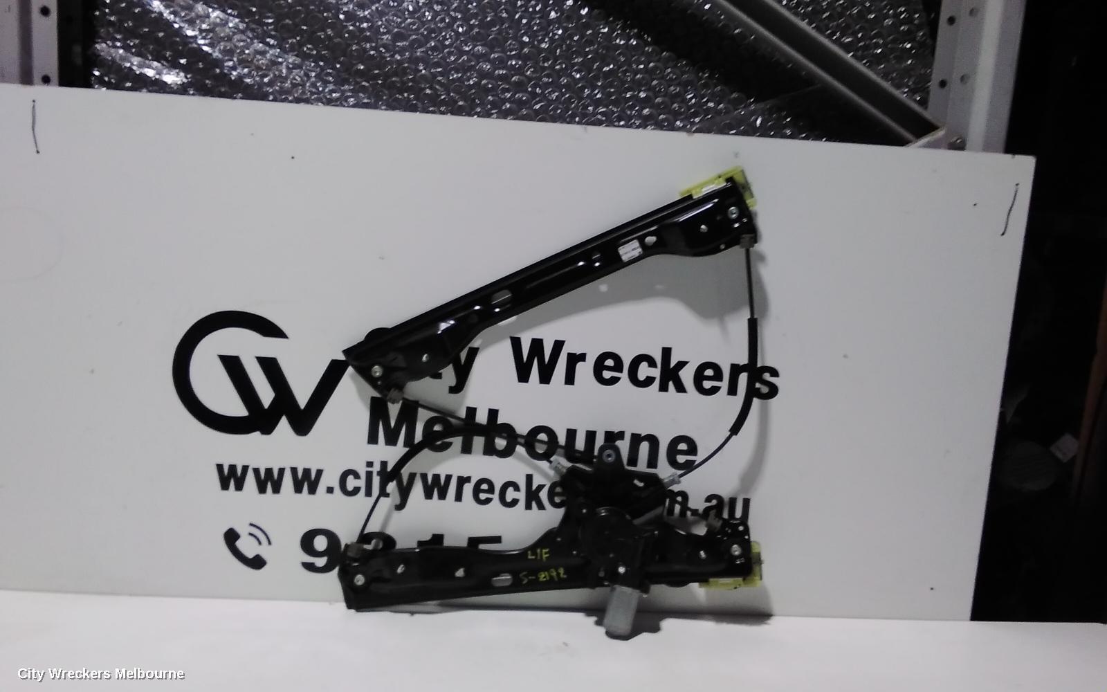HOLDEN ASTRA 2017 Left Front Window Reg/Motor