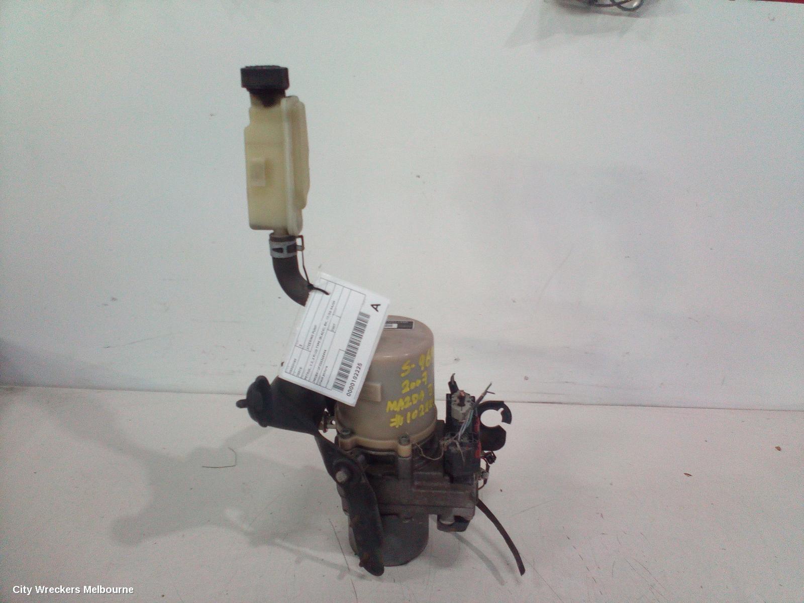 MAZDA 3 2007 Steering Pump