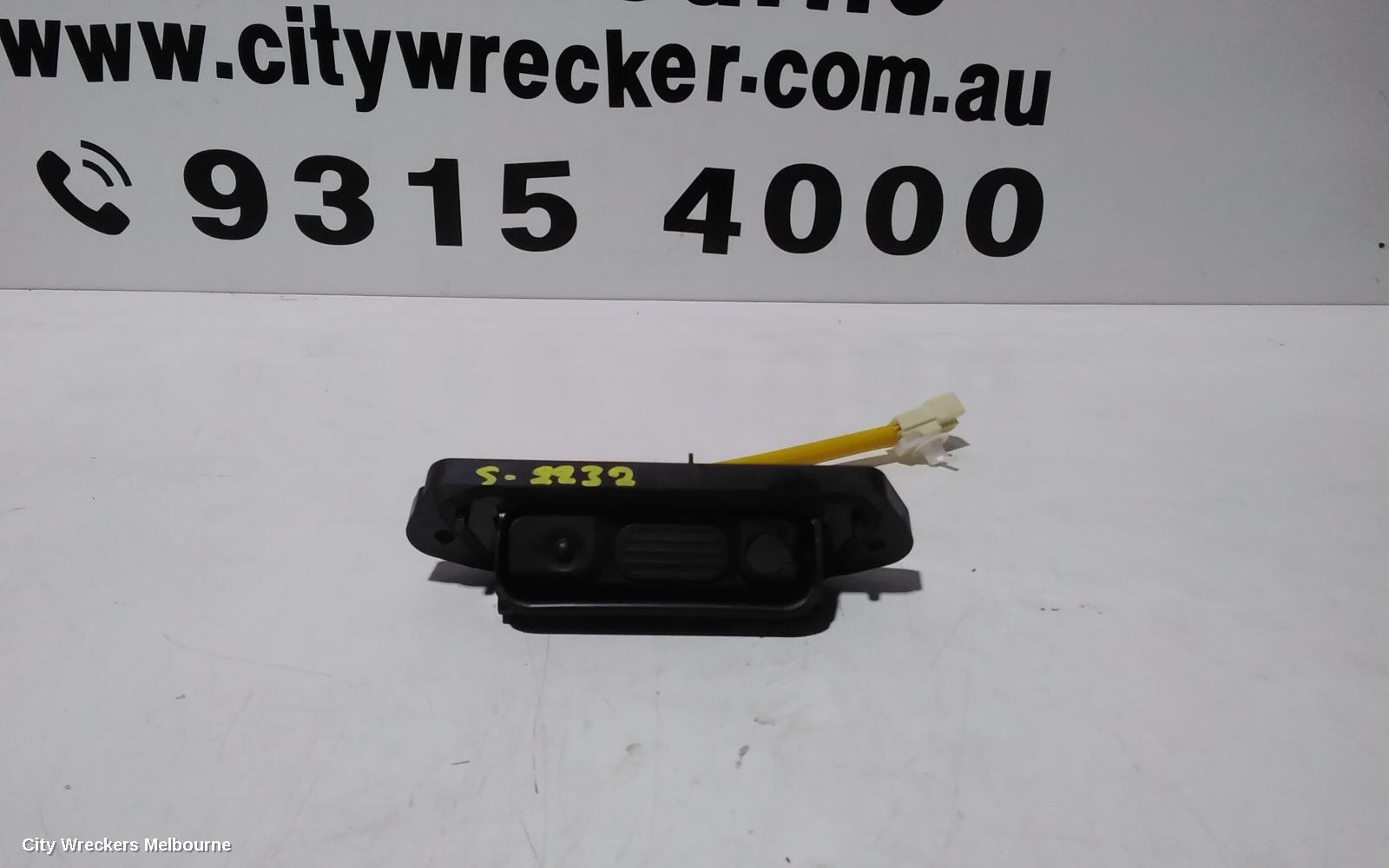 MITSUBISHI OUTLANDER 2014 Tailgate Handle
