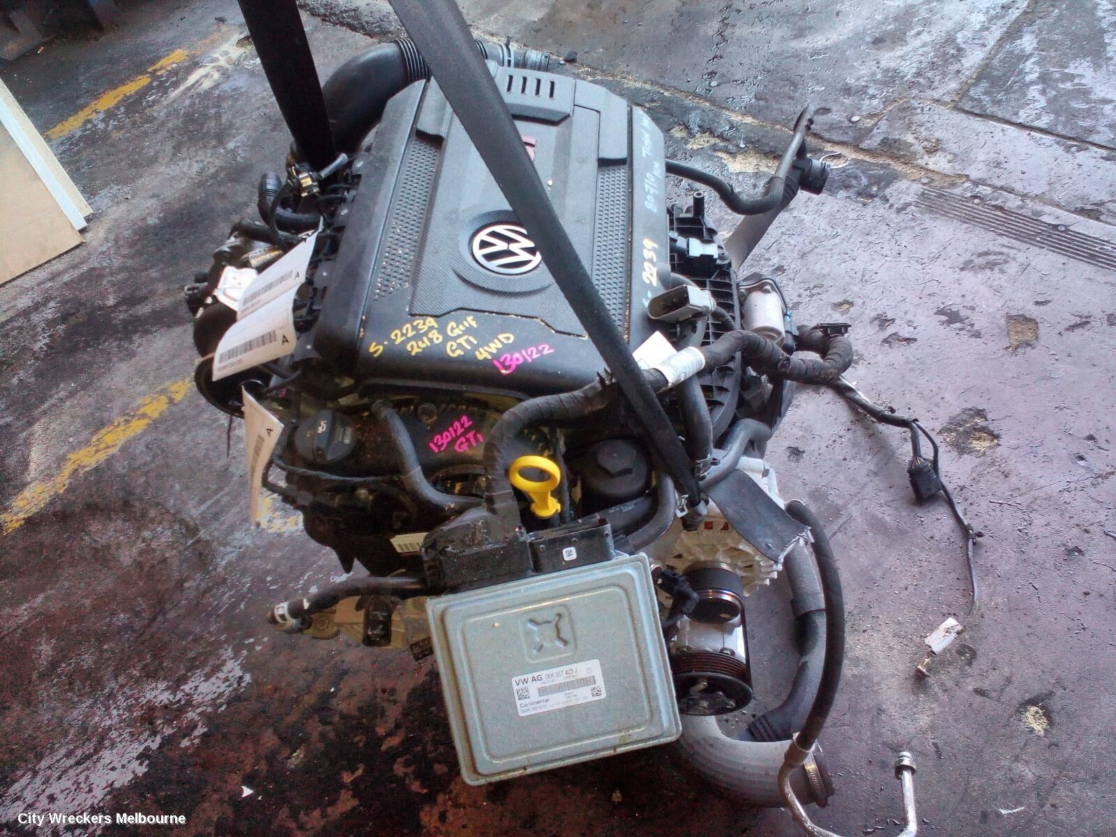 VOLKSWAGEN GOLF 2018 Engine