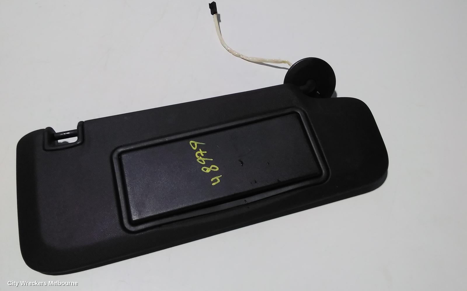 HOLDEN INSIGNIA 2015 Sunvisor