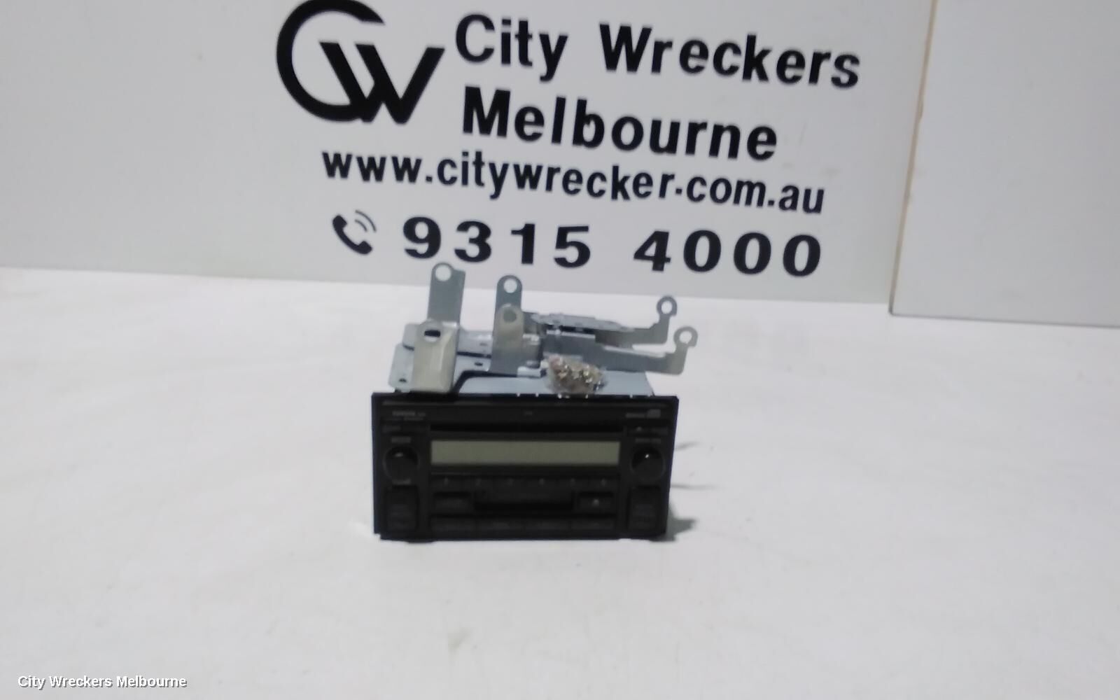 TOYOTA KLUGER 2006 Radio/Cd/Dvd/Sat/Tv