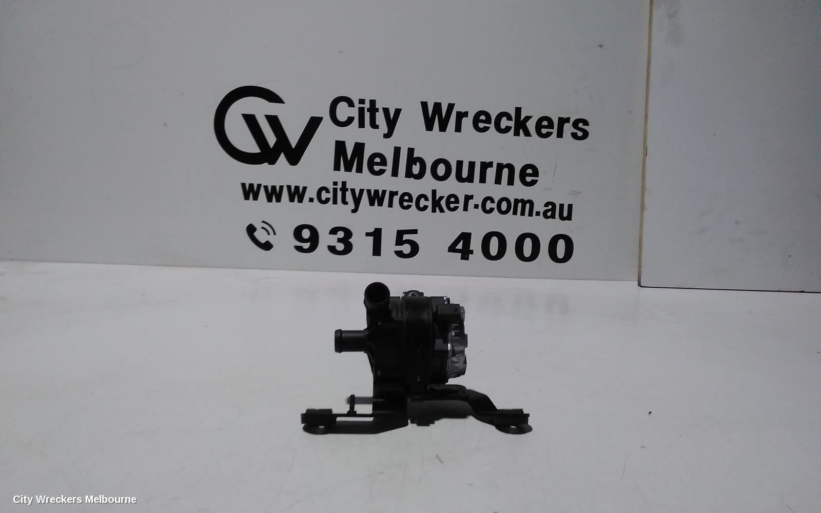 VOLKSWAGEN CRAFTER 2020 Water Pump