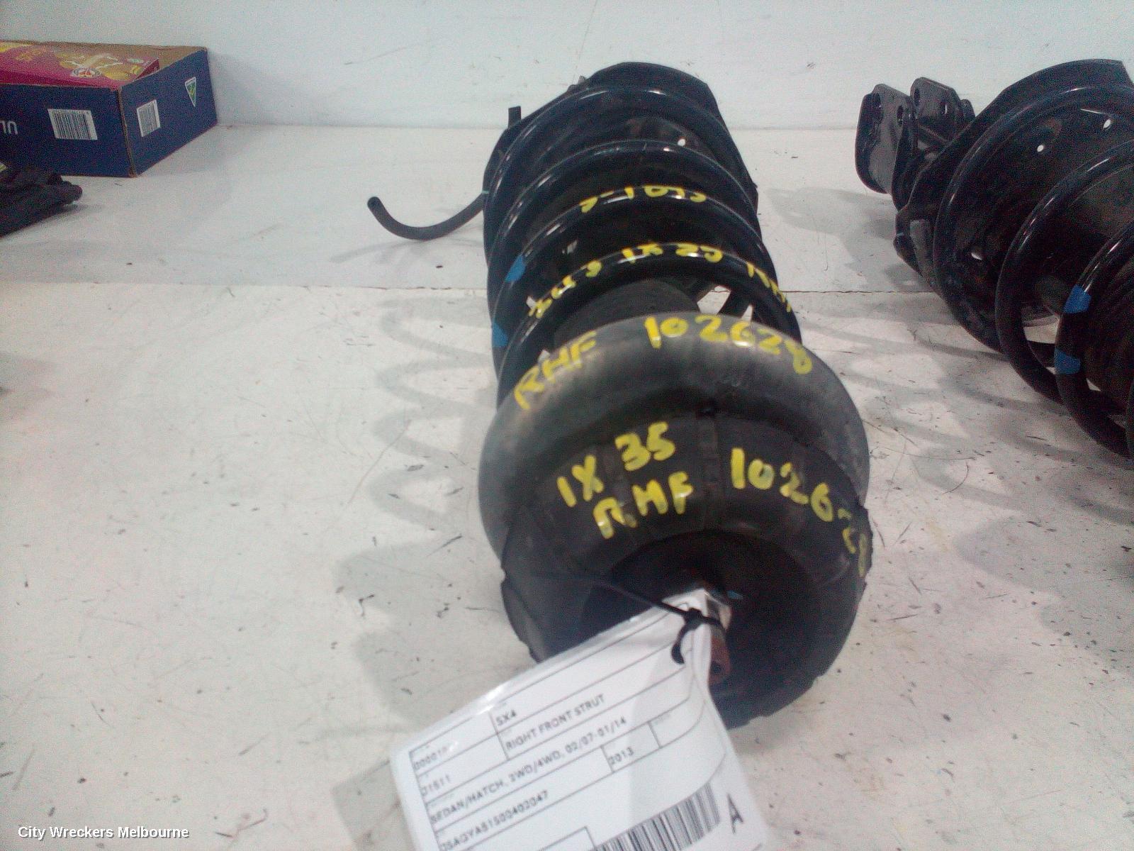 SUZUKI SX4 2013 Right Front Strut