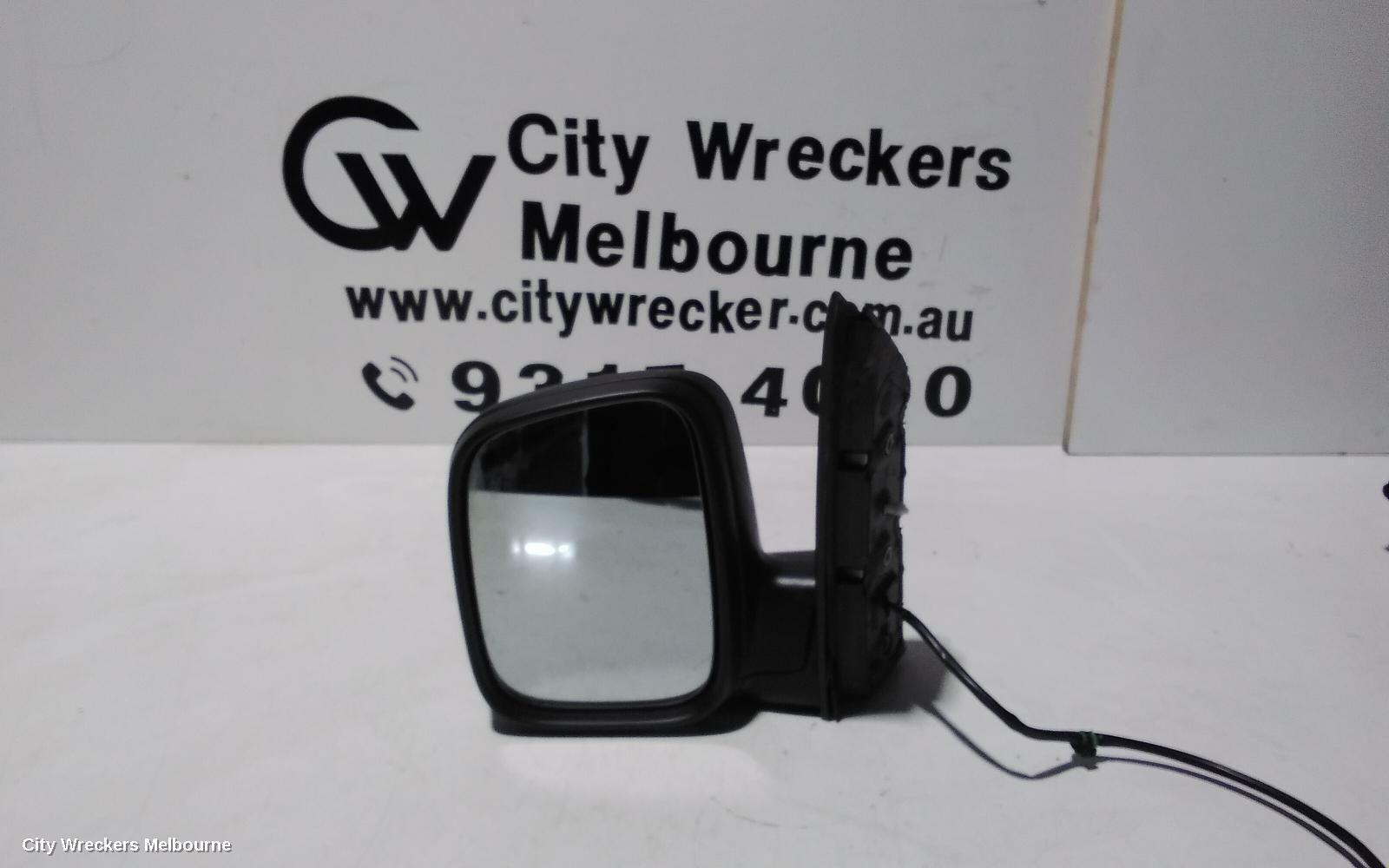 VOLKSWAGEN CADDY 2007 Left Door Mirror