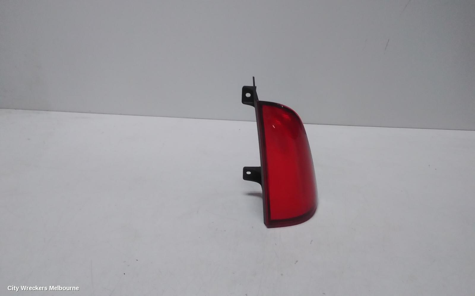 MERCEDES VITO 2006 Right Taillight