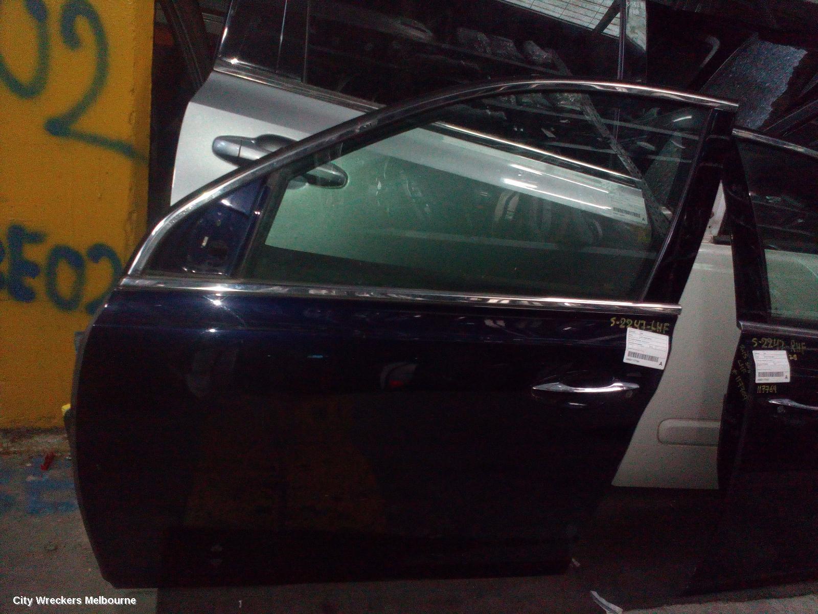 PEUGEOT 308 2015 Left Front Door
