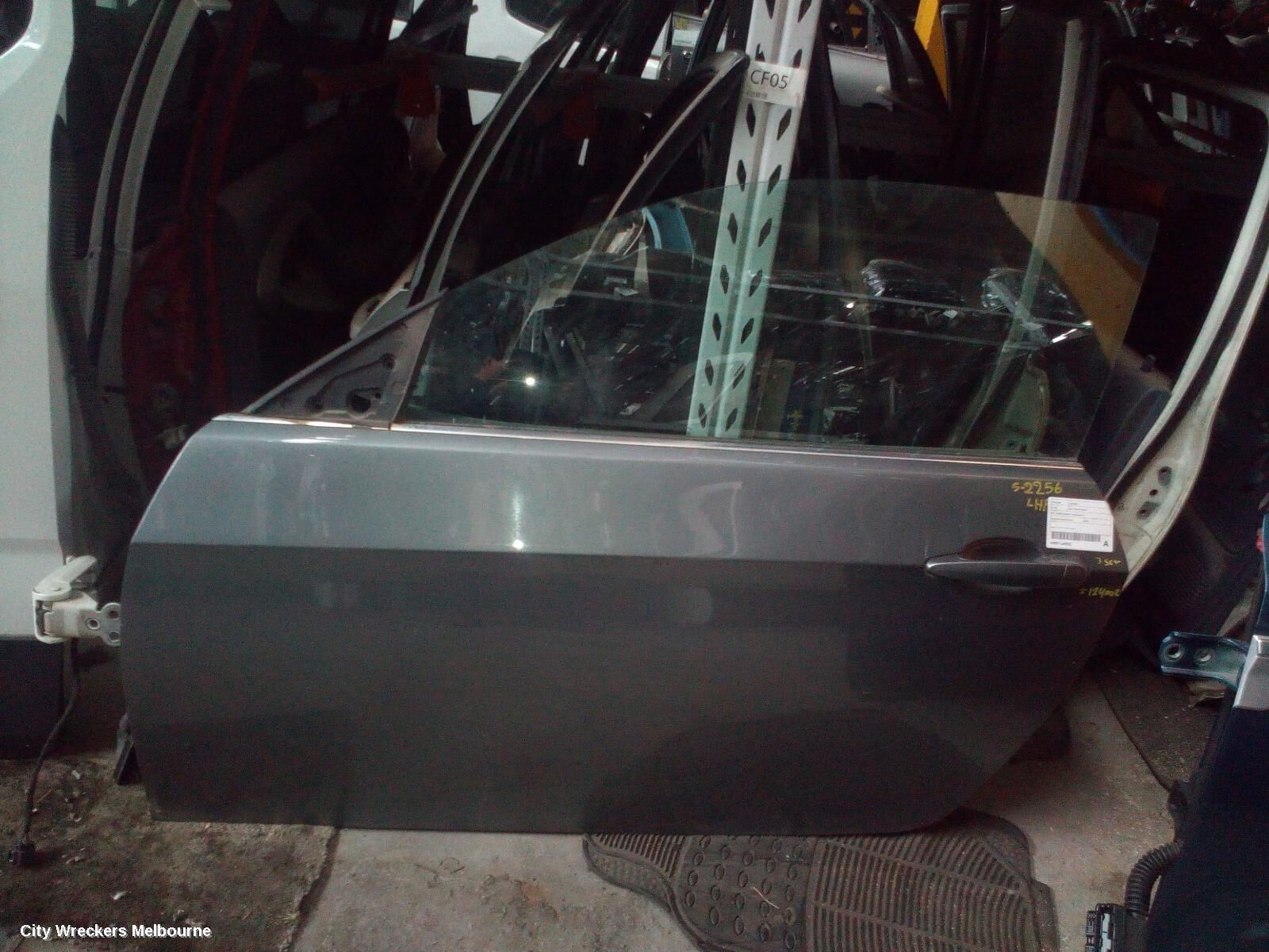 BMW 3 SERIES 2007 Left Front Door