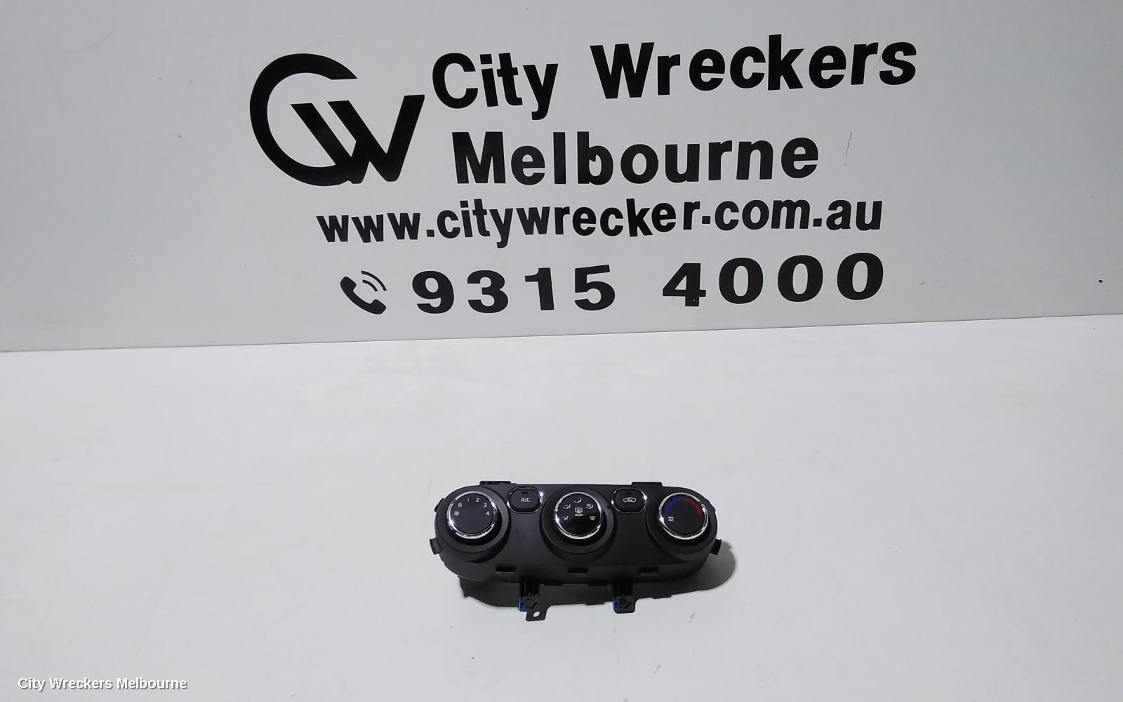 KIA CERATO 2018 Heater/Ac Controls