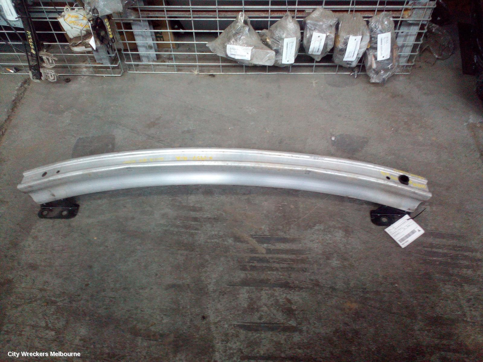 AUDI Q7 2013 R/Bar Bracket/Reinfo