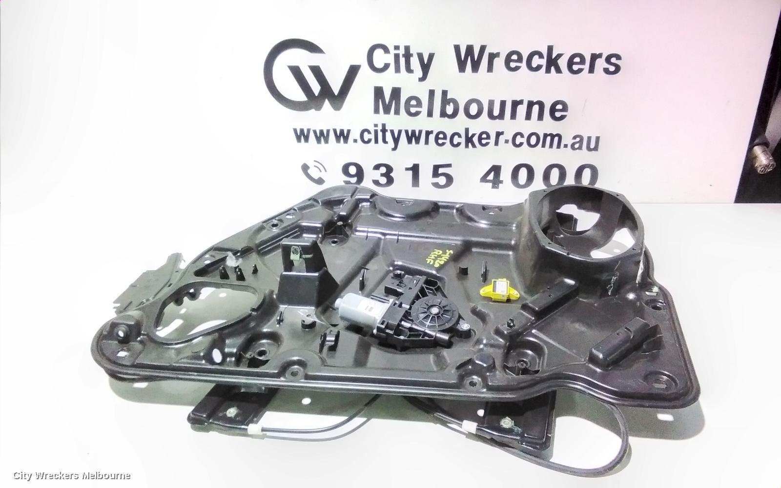 DODGE JOURNEY 2015 Right Front Window Reg/Motor