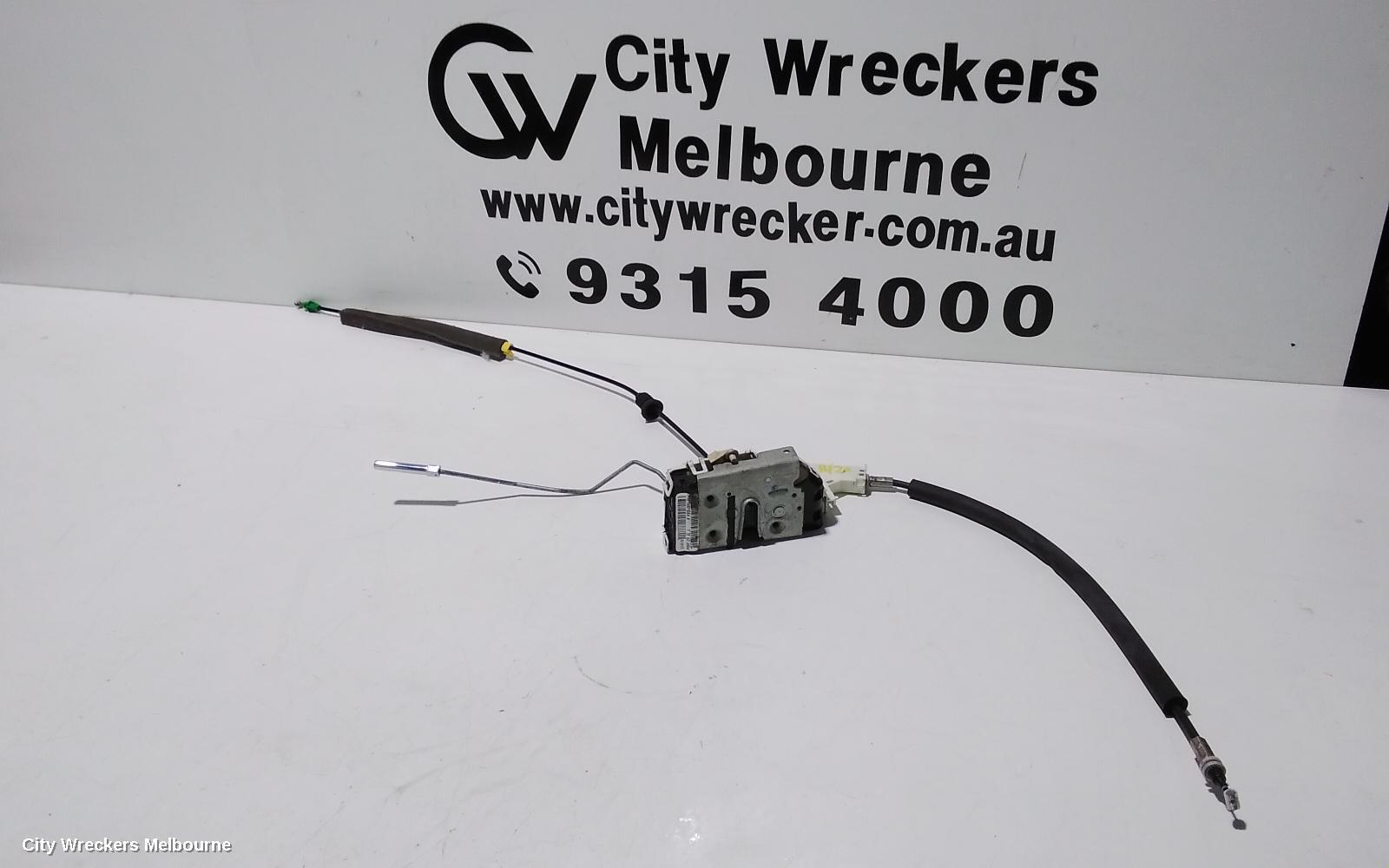 DODGE JOURNEY 2015 Door/Boot/Gate Lock
