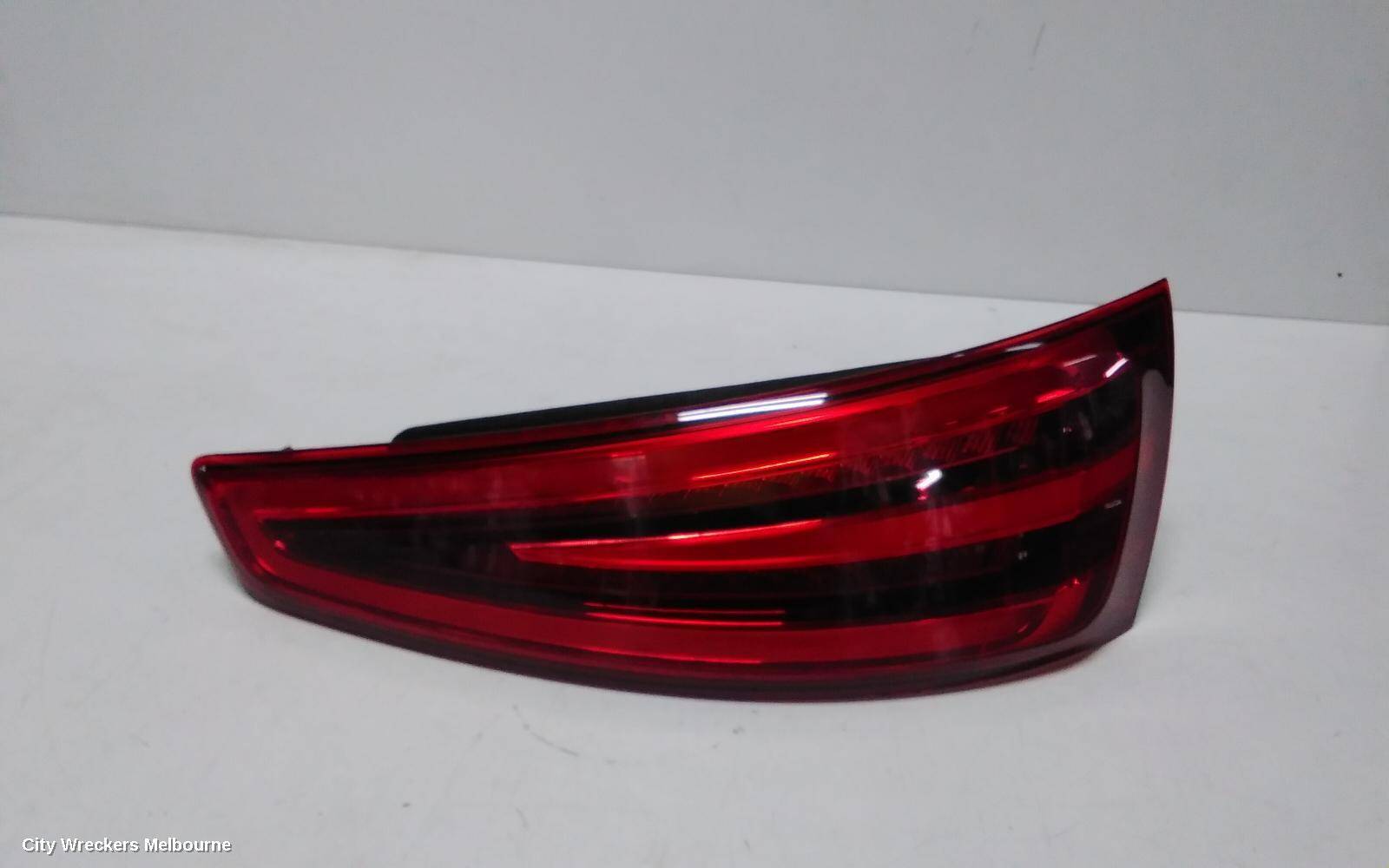 AUDI Q3 2013 Right Taillight