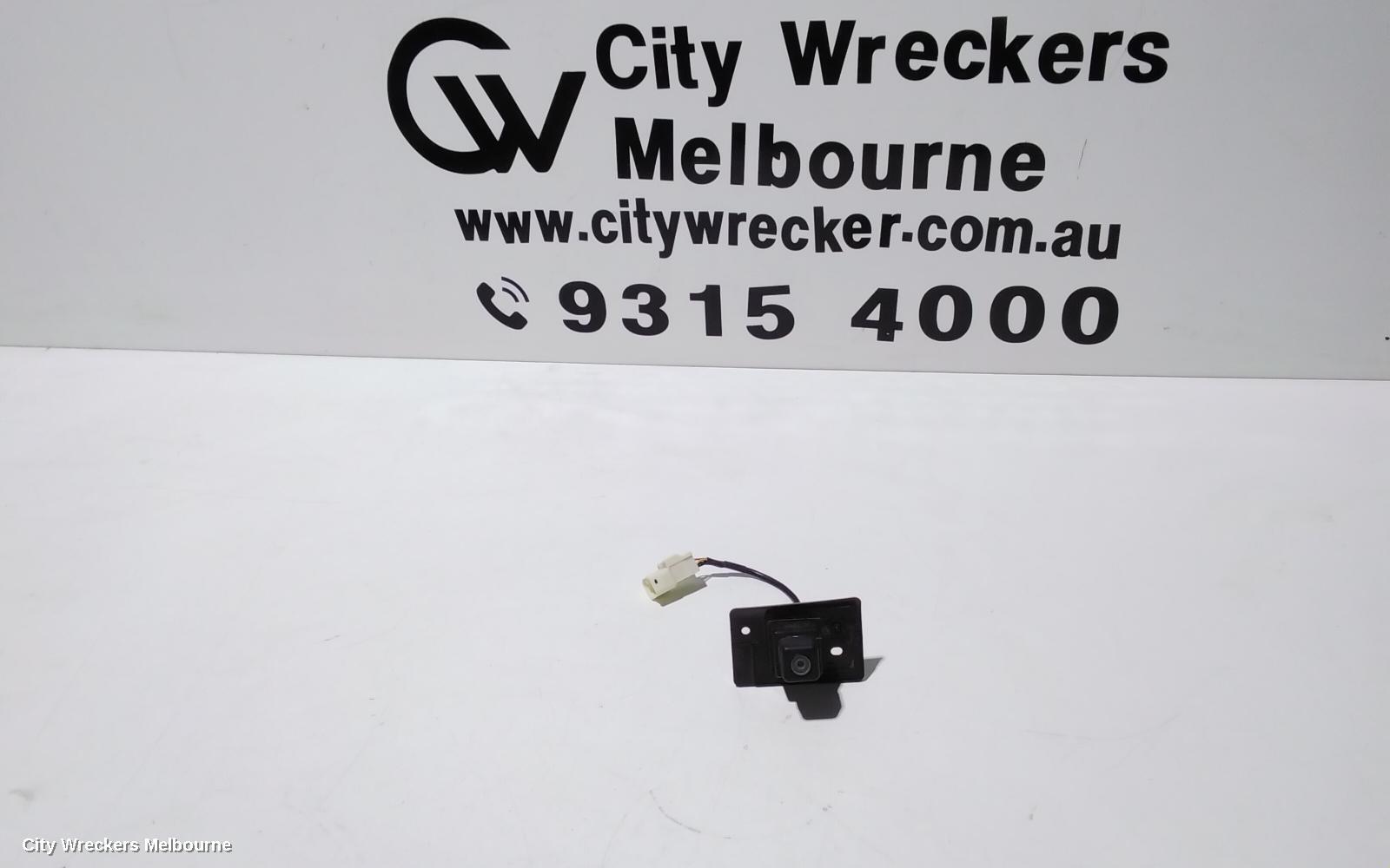 MITSUBISHI OUTLANDER 2014 REVERSE_CAMERA