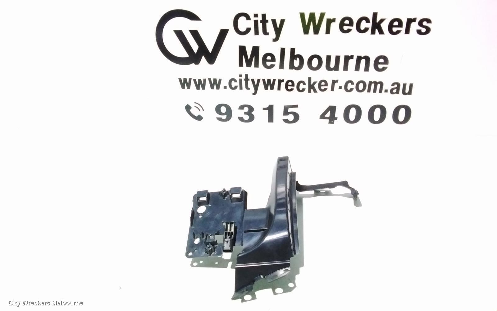 LAND ROVER RANGEROVER EVOQUE 2015 Misc Bracket