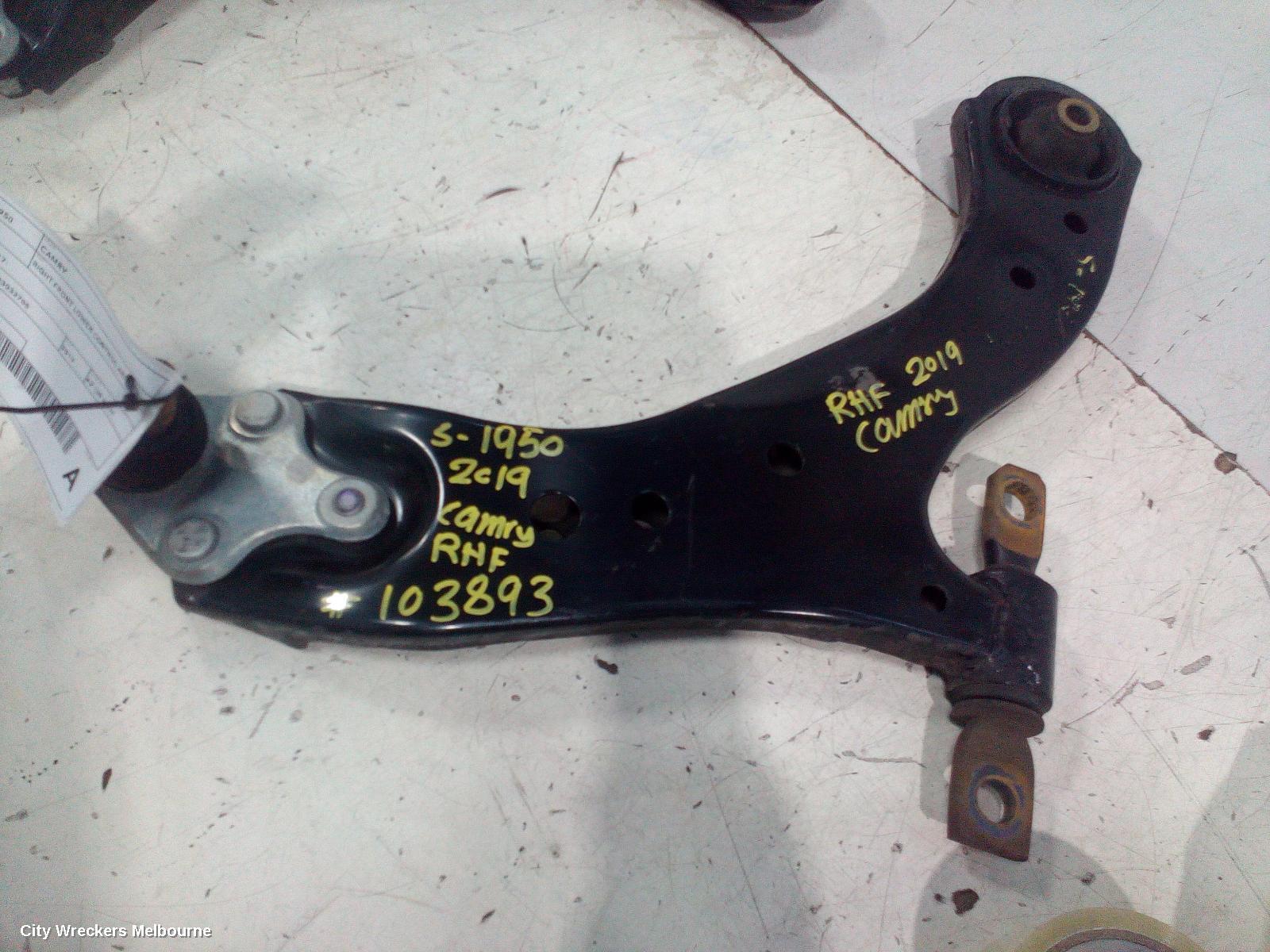 TOYOTA CAMRY 2019 Right Front Lower Control Arm