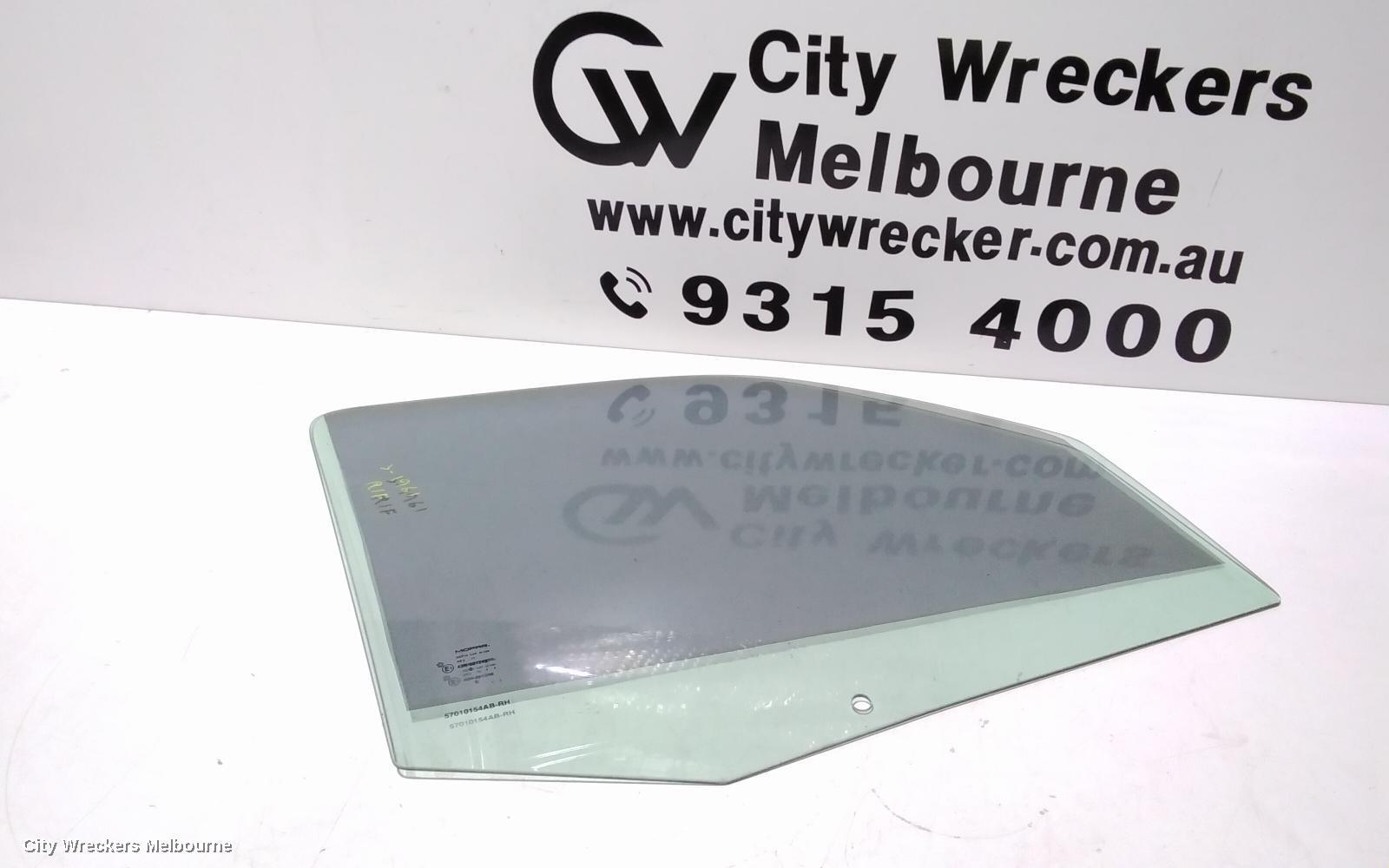 JEEP CHEROKEE 2010 Right Front Door Window