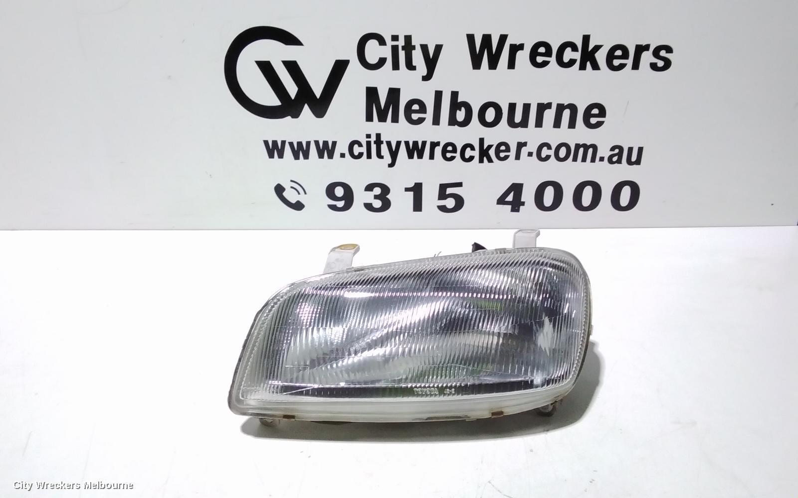 TOYOTA RAV4 1997 Left Headlamp