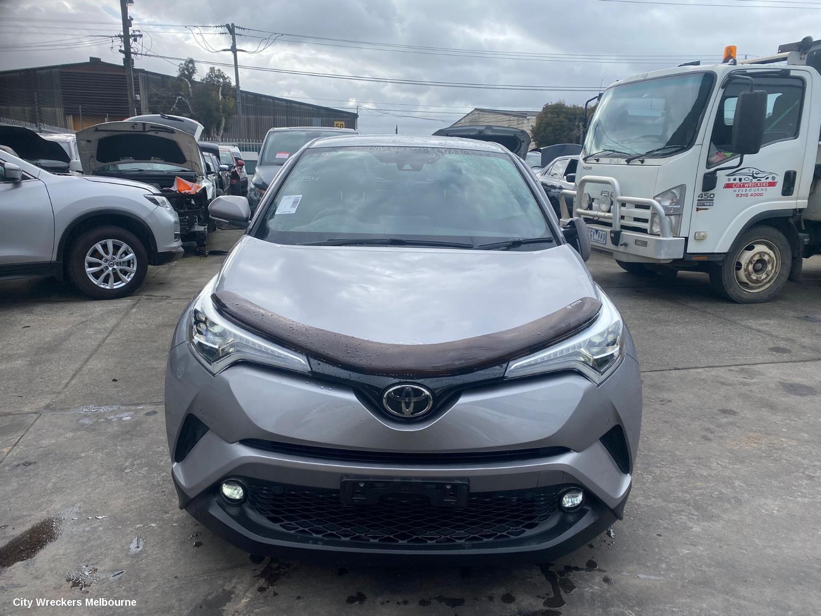TOYOTA C-HR 2017 Right Guard Liner