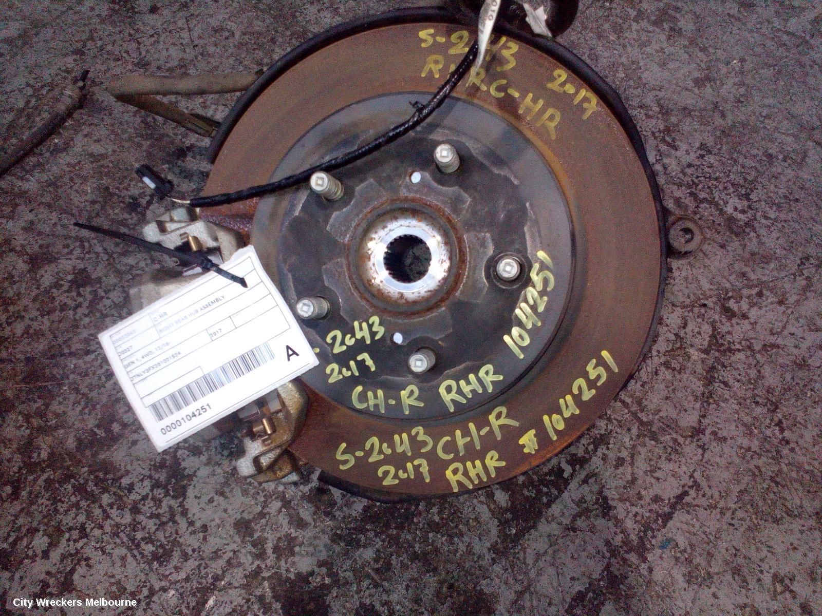 TOYOTA C-HR 2017 Right Rear Hub Assembly