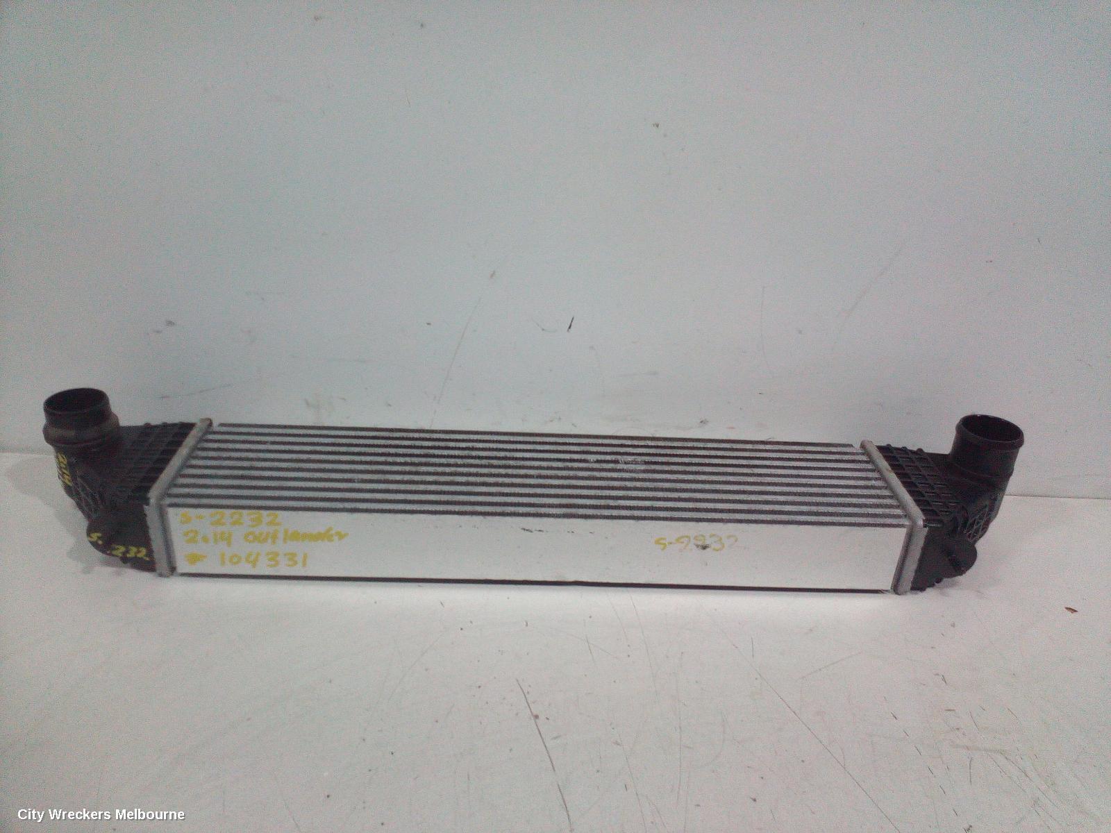 MITSUBISHI OUTLANDER 2014 Intercooler