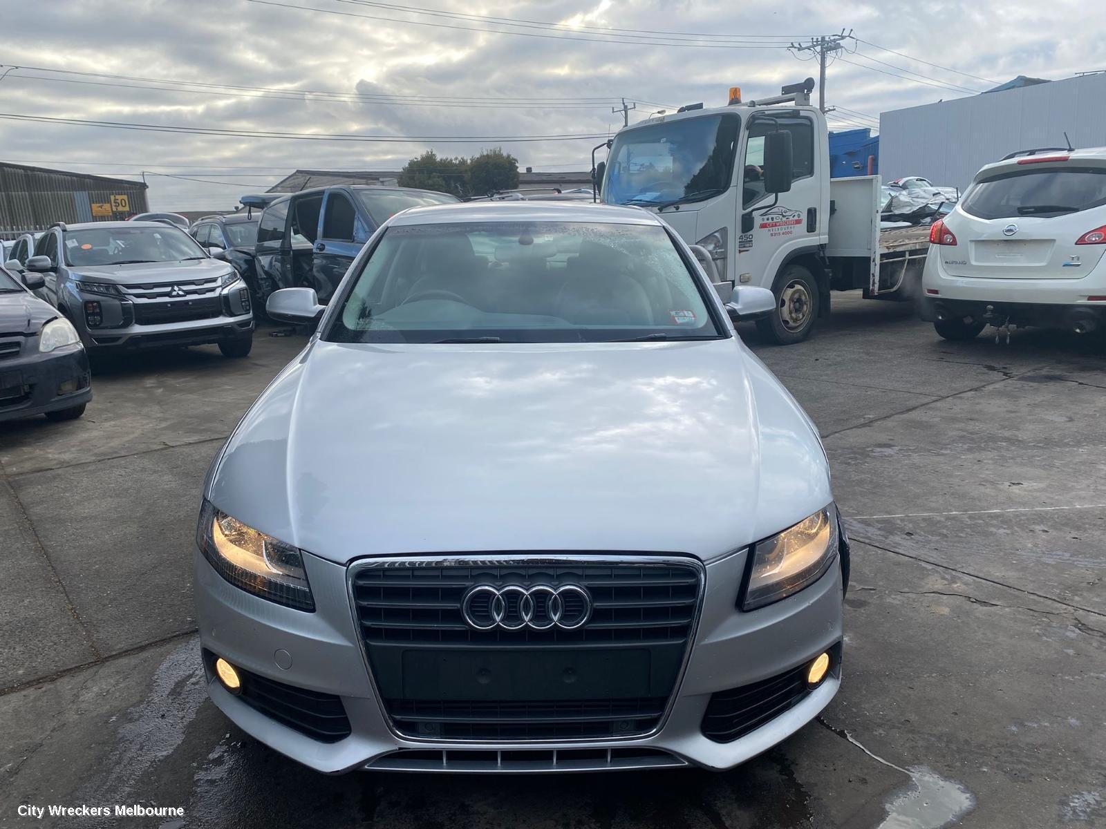 AUDI A4 2010 Left Door Mirror
