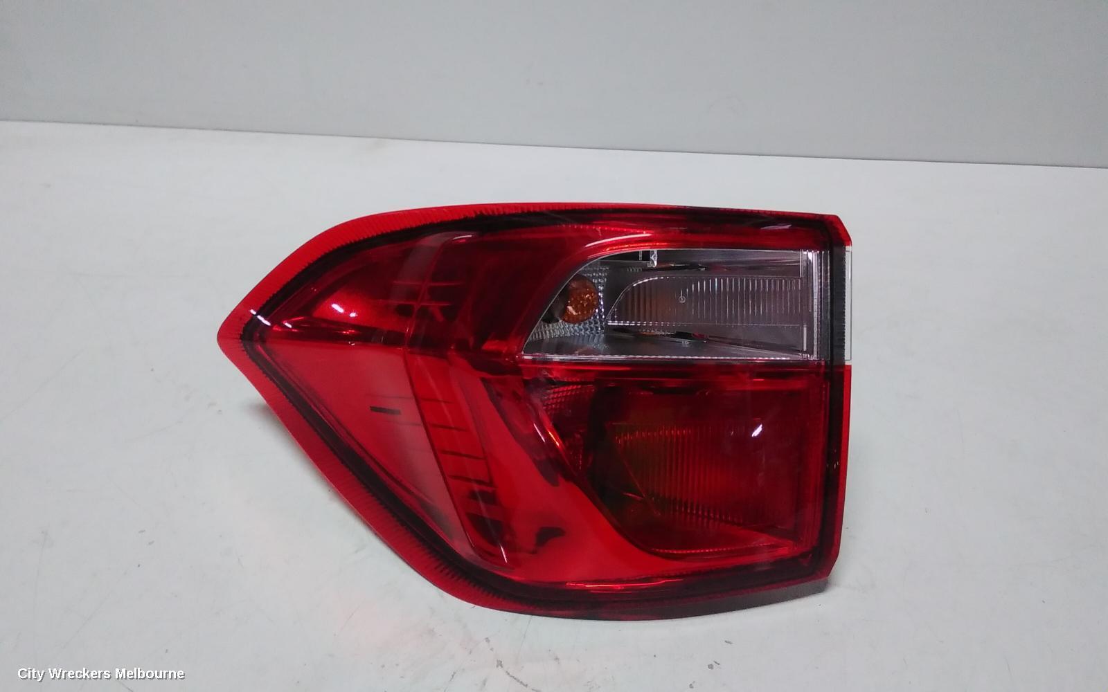 FORD ECOSPORT 2015 Left Taillight