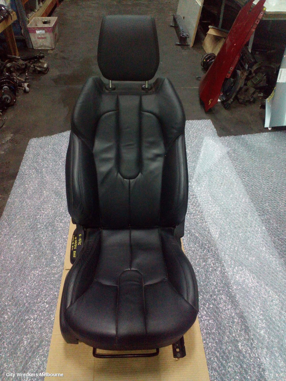 LAND ROVER RANGEROVER EVOQUE 2014 Front Seat