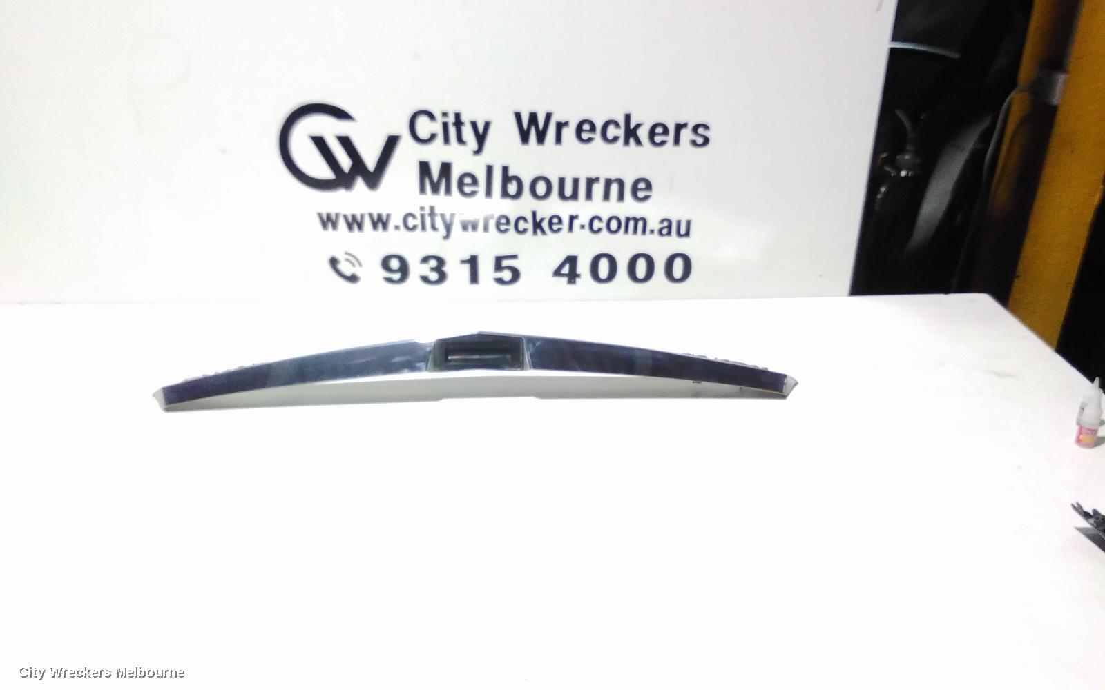 HOLDEN ASTRA 2007 Rear Garnish