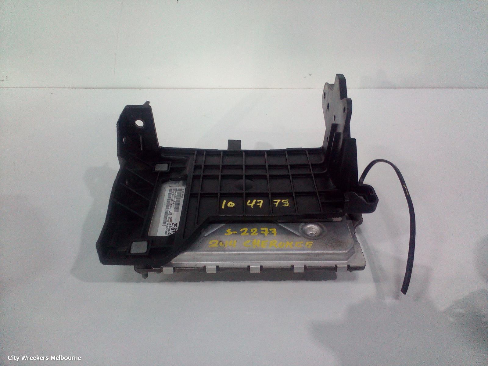 JEEP CHEROKEE 2014 Ecu