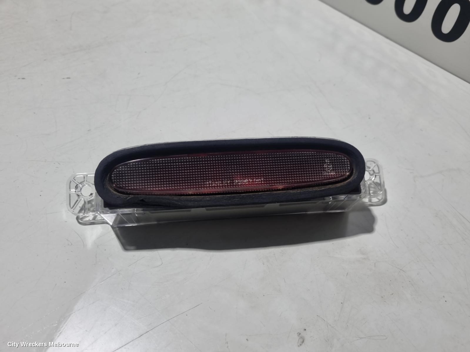 MAZDA 3 2007 High Level Stoplight