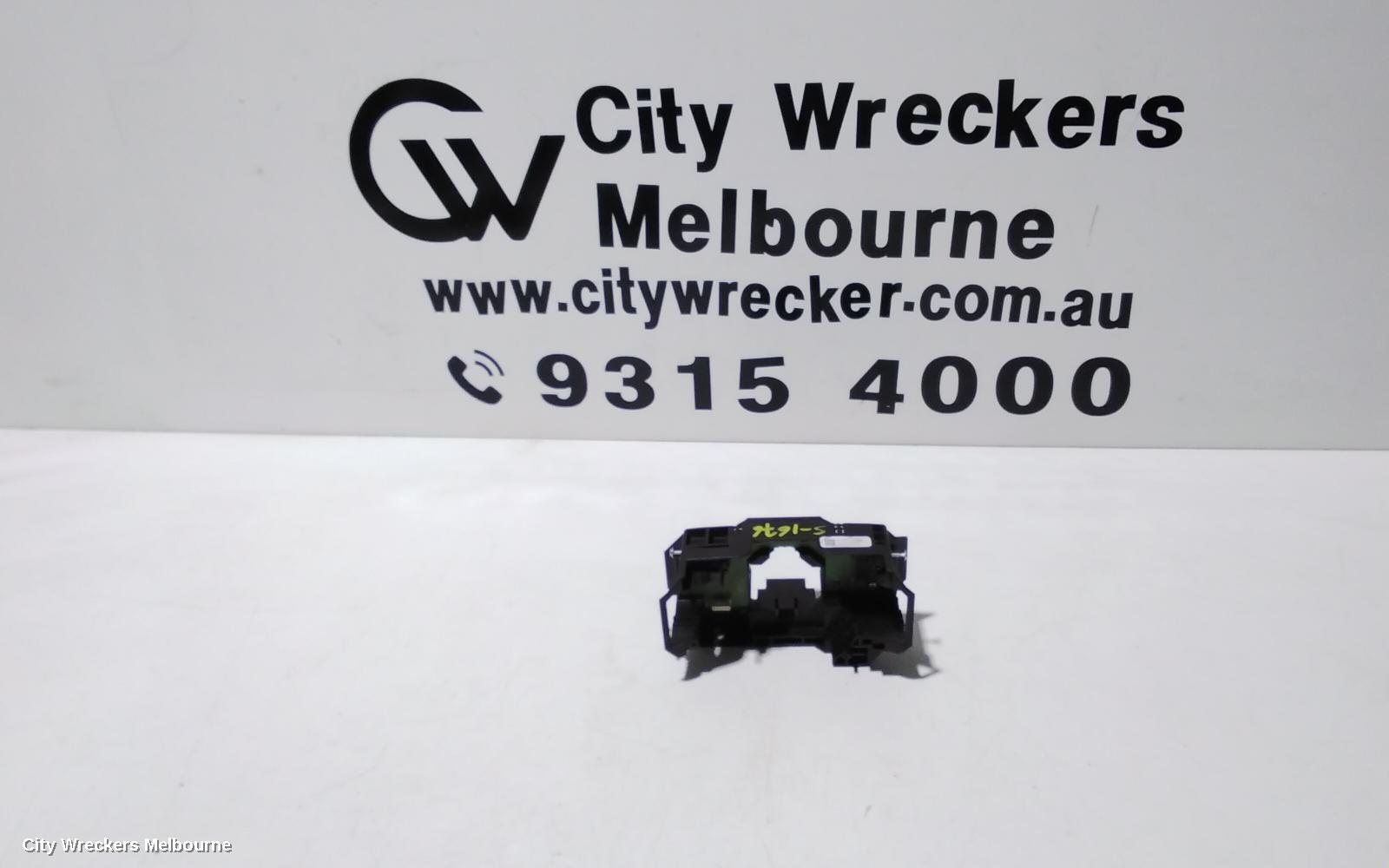 LAND ROVER RANGEROVER EVOQUE 2014 Combination Switch