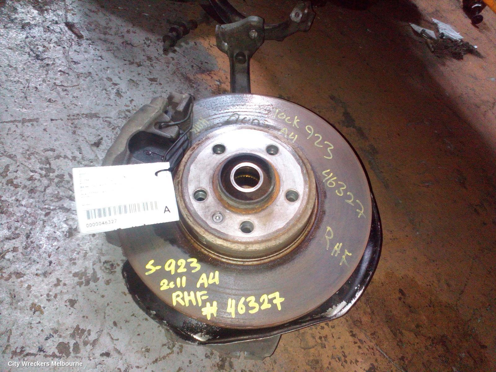 AUDI A4 2011 Right Front Hub Assembly