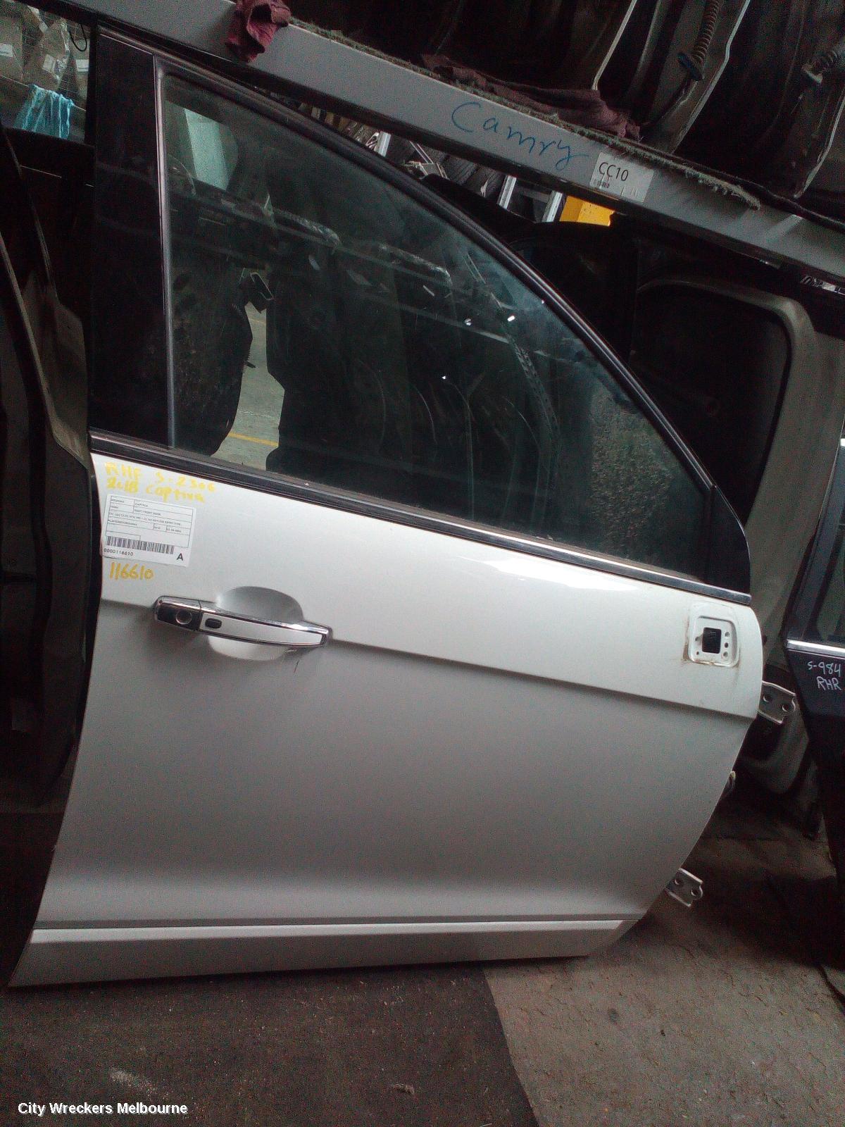 HOLDEN CAPTIVA 2018 Right Front Door