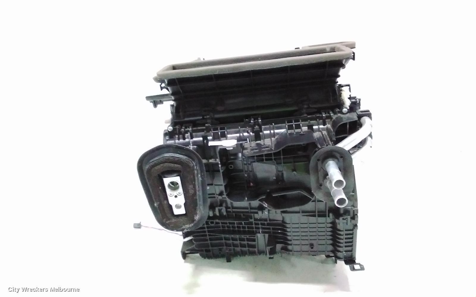 TOYOTA KLUGER 2022 Heater Core/Box