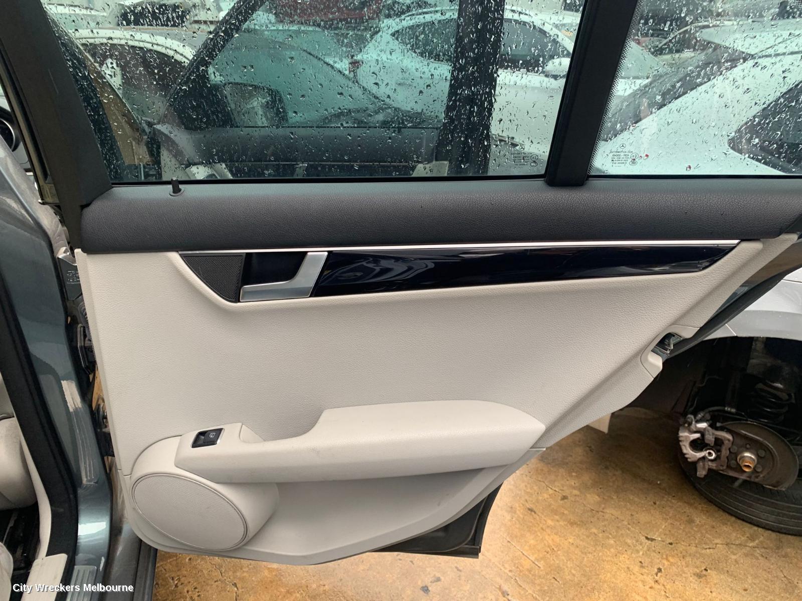 MERCEDES C CLASS 2012 Door Trim