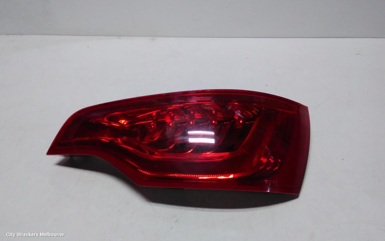 AUDI Q7 2012 Right Taillight