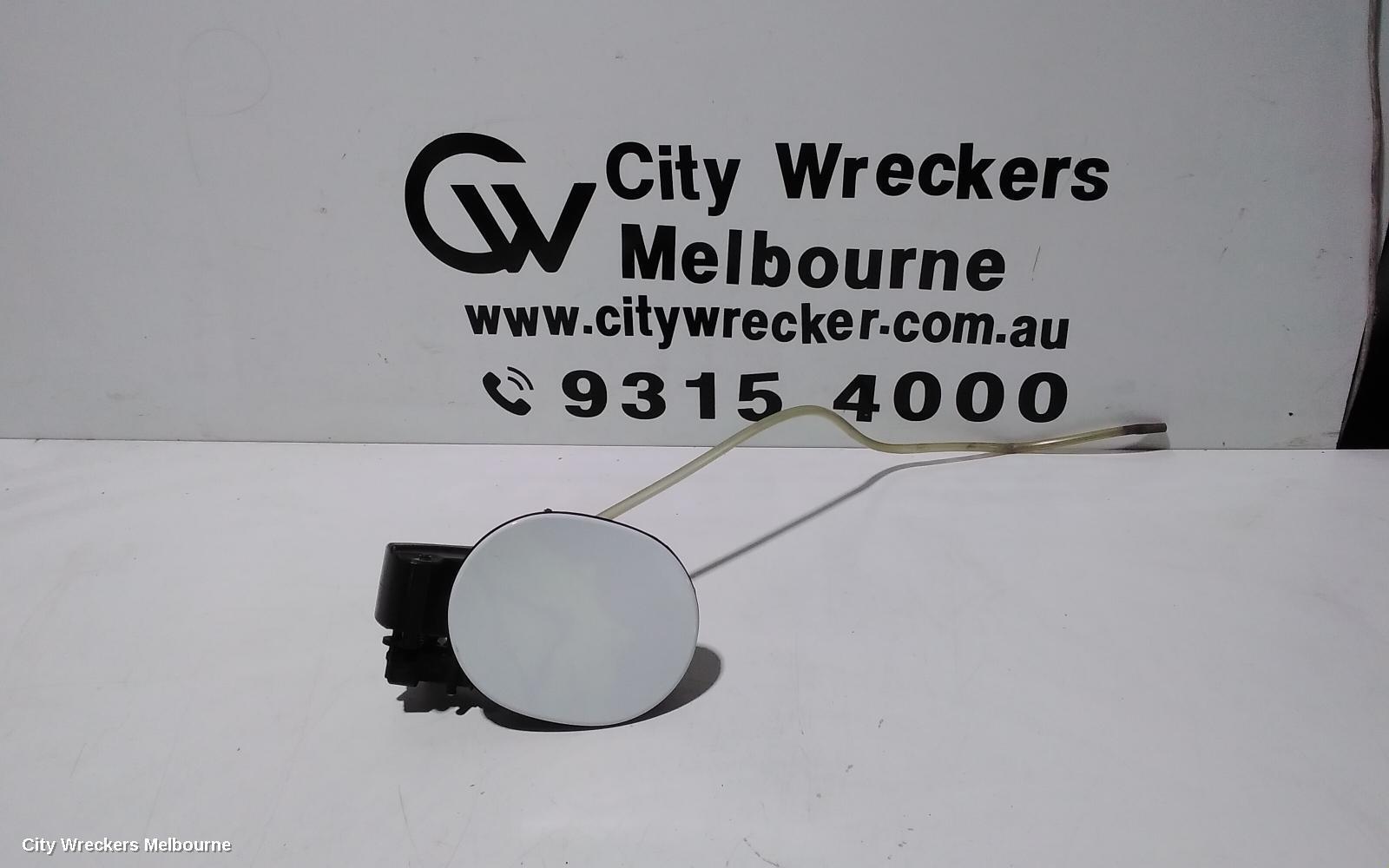 LAND ROVER RANGEROVER SPORT 2015 Fuel Door / Filler