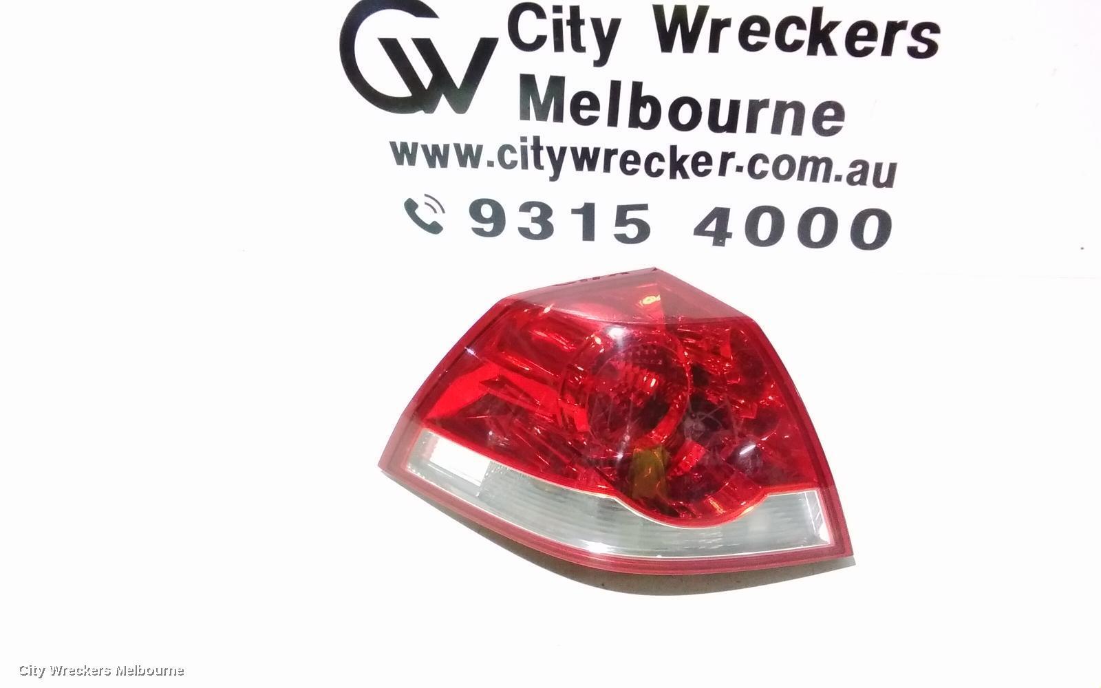 HOLDEN COMMODORE 2007 Left Taillight