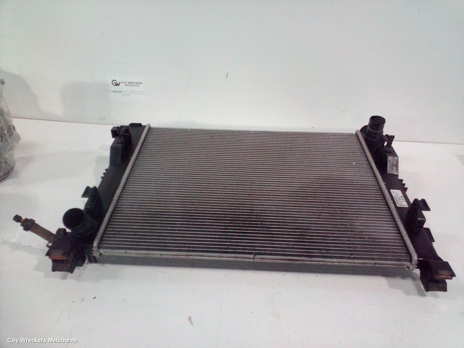 RENAULT CLIO 2015 Radiator